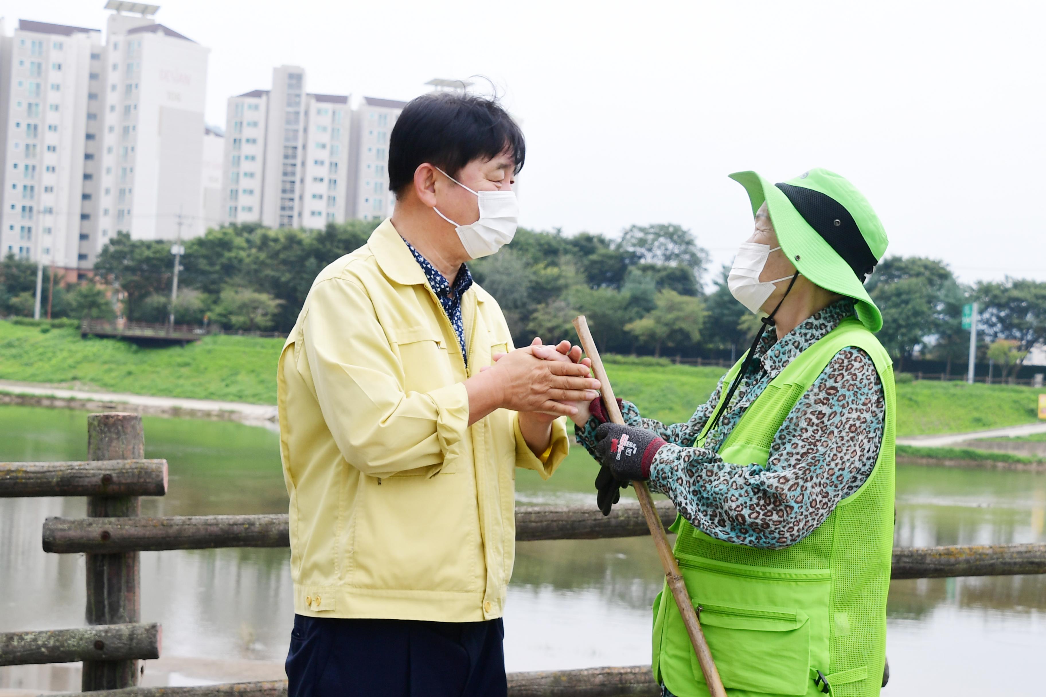 2020 노인일자리 사업장 격려방문 의 사진