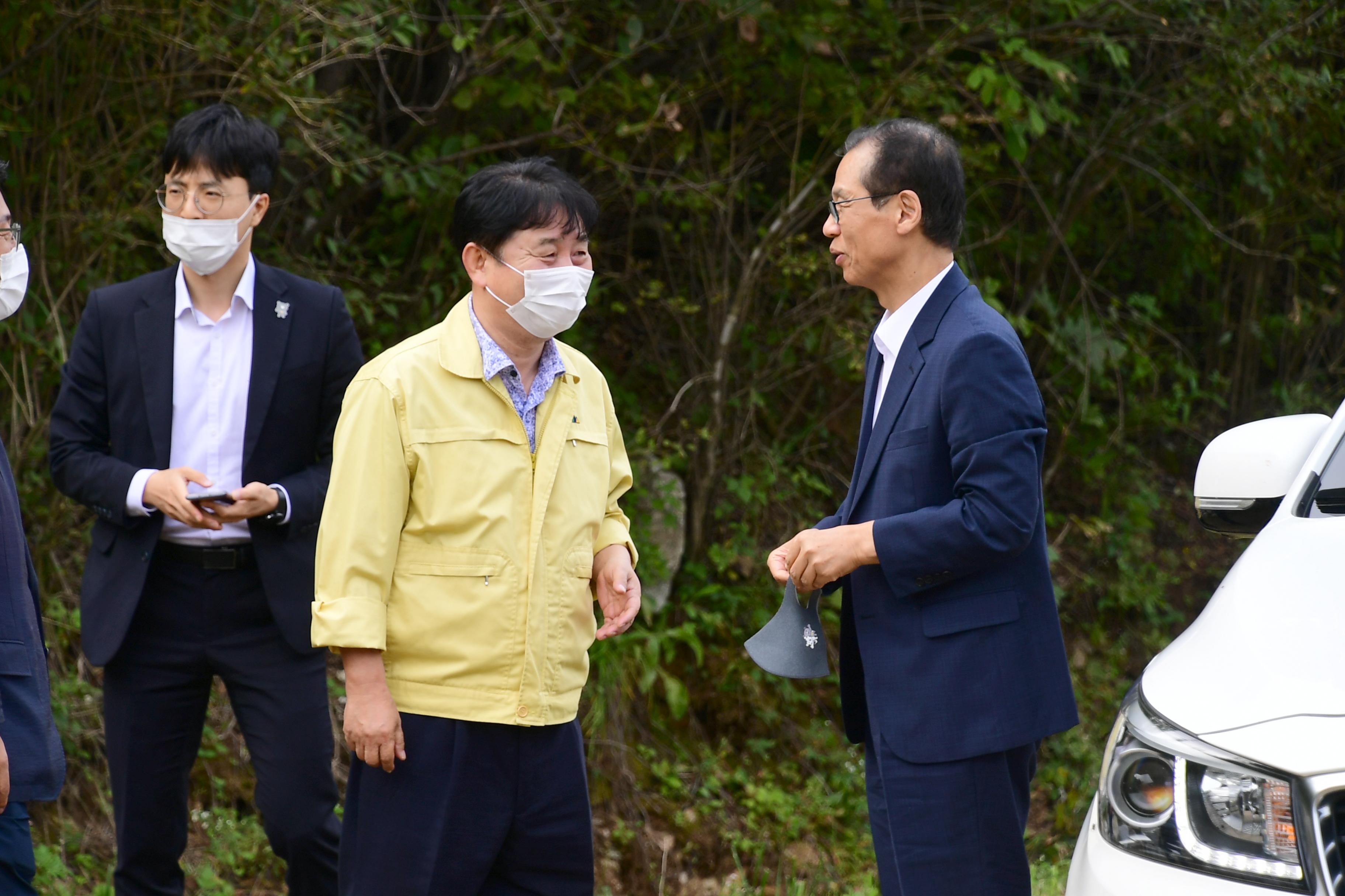 2020 화천 소득형 산촌주택 조성사업  현장 설명회 의 사진