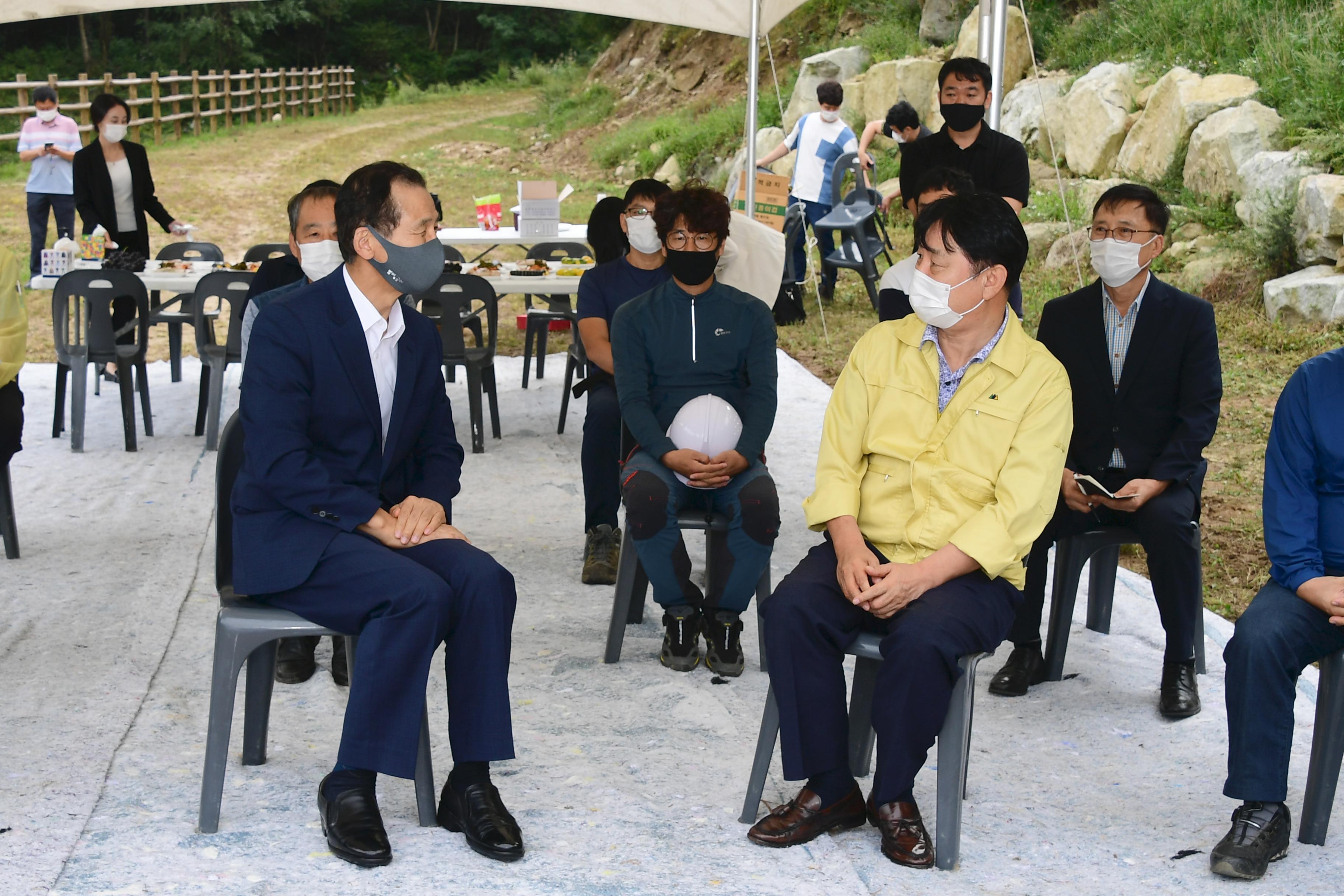 2020 화천 소득형 산촌주택 조성사업  현장 설명회 의 사진