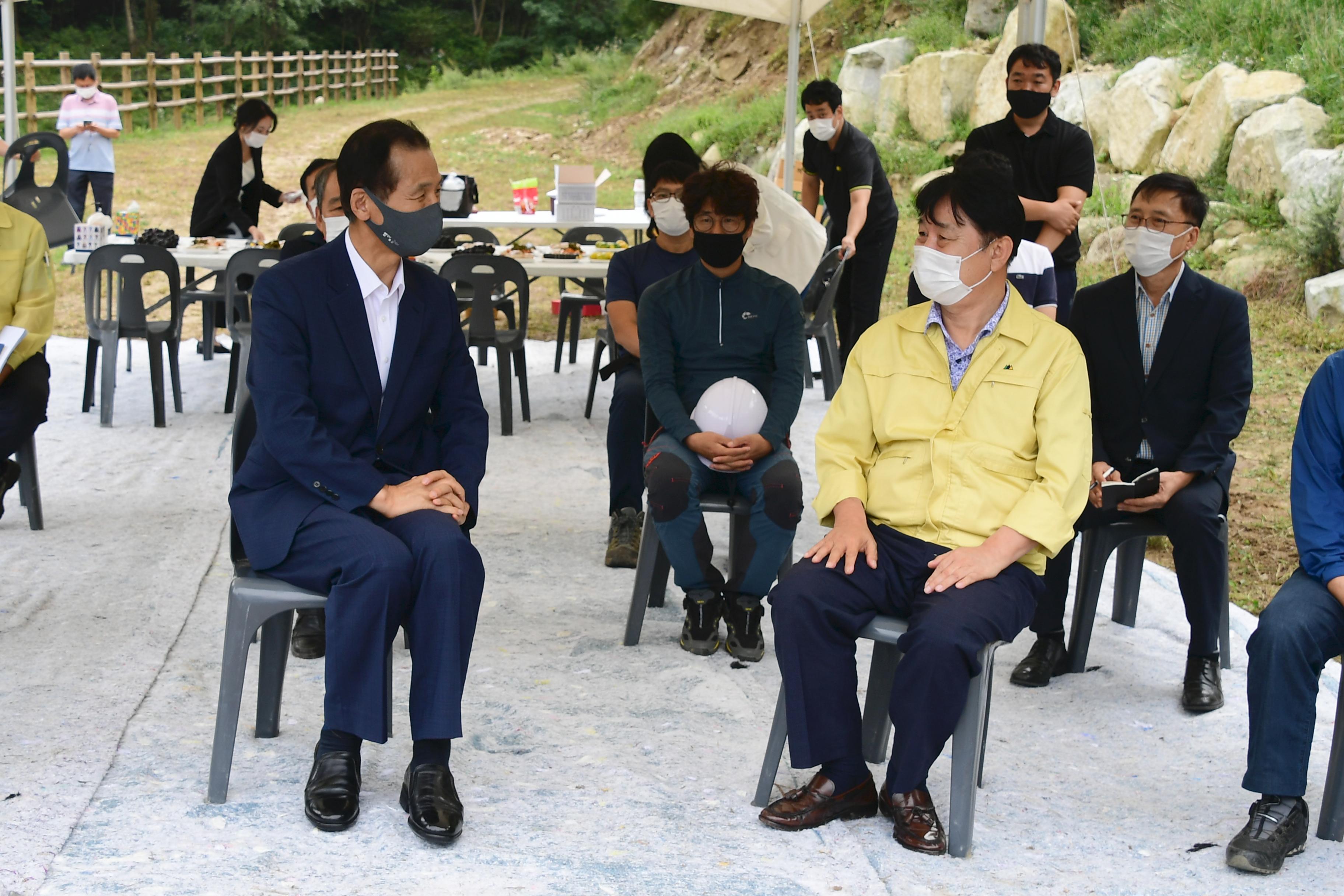 2020 화천 소득형 산촌주택 조성사업  현장 설명회 의 사진