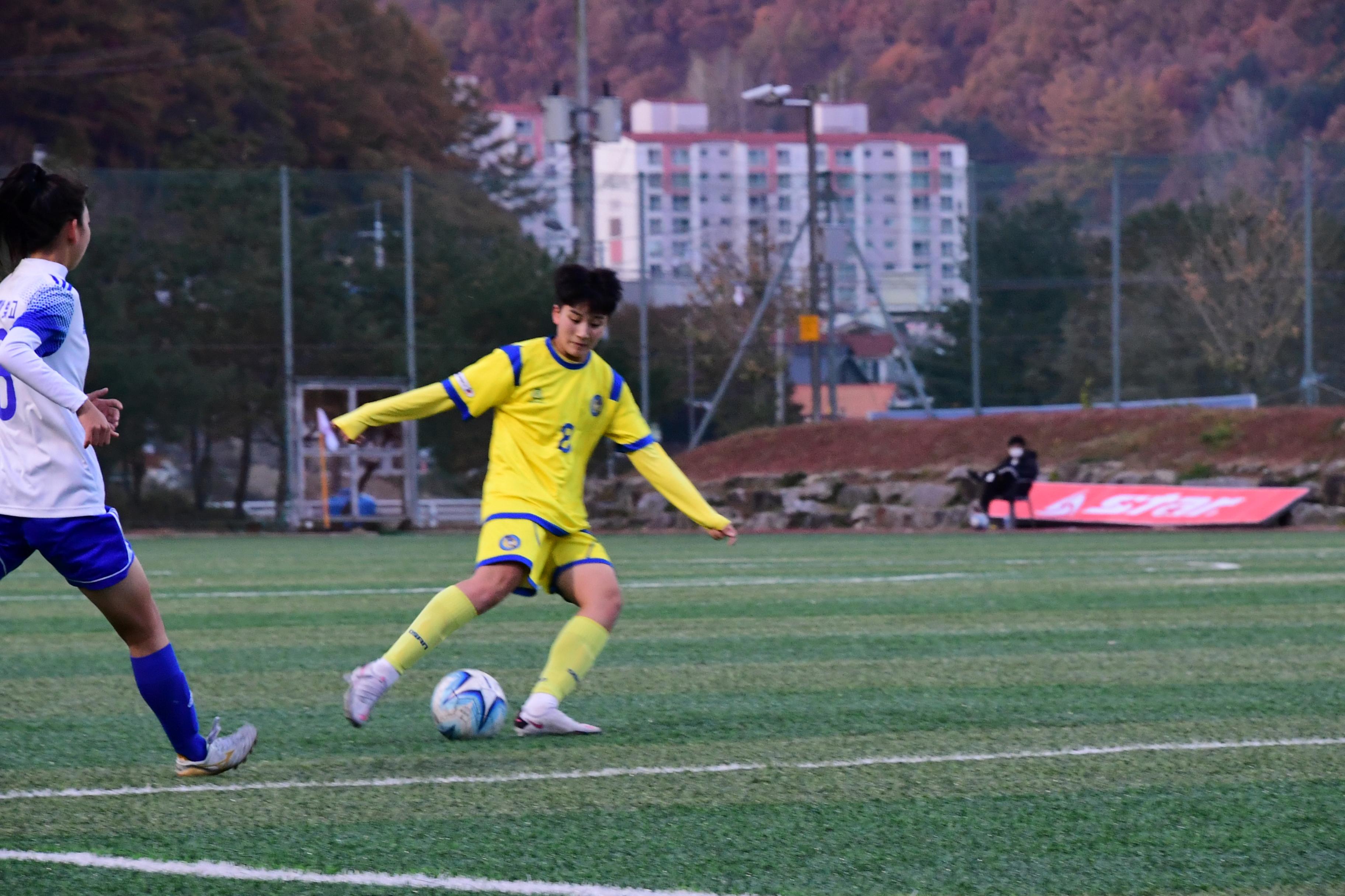 2020 춘계 한국여자축구연맹전 선수단 격려 의 사진