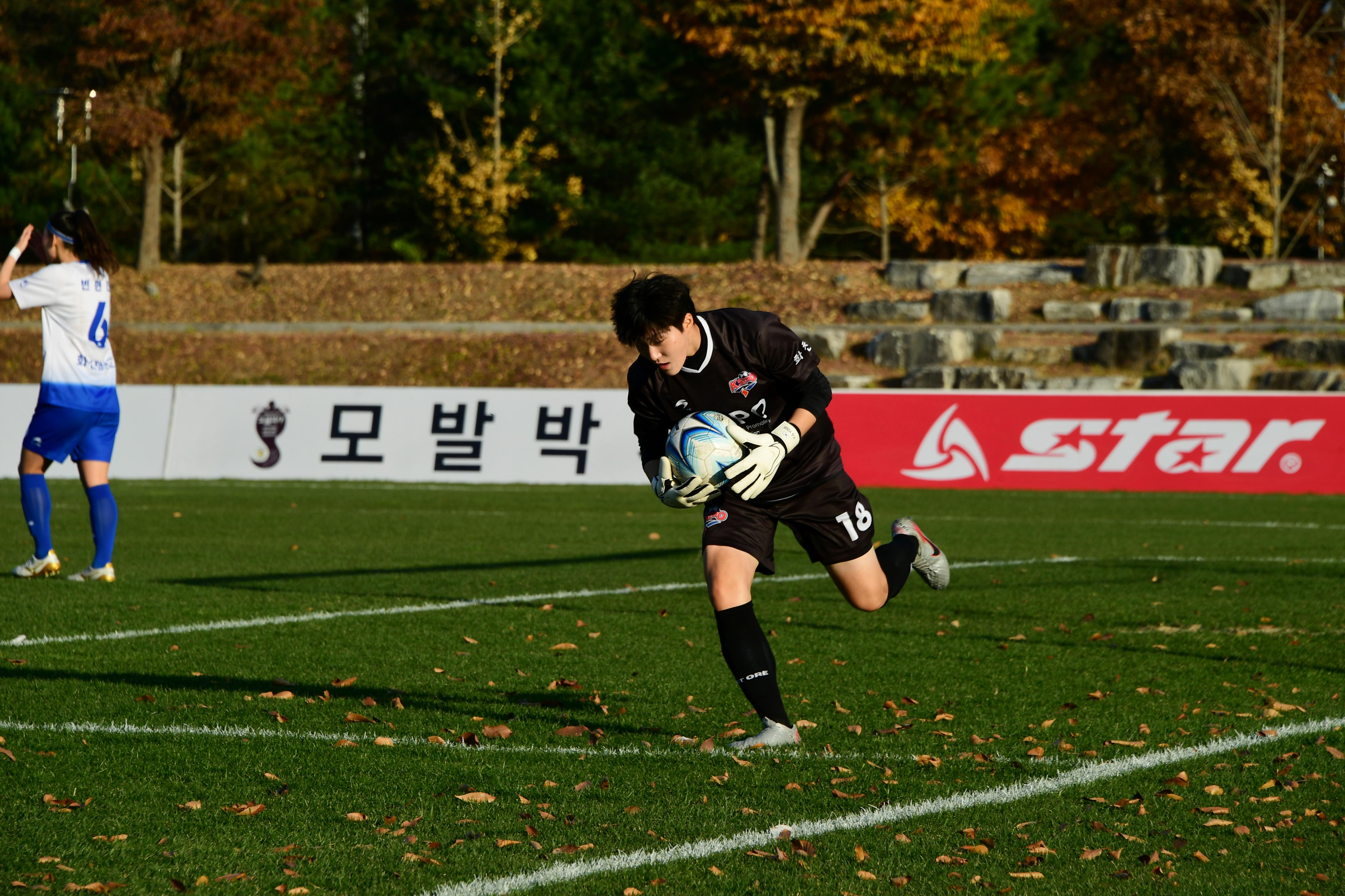 2020 춘계 한국여자축구 연맹전 결승전 시상식 의 사진