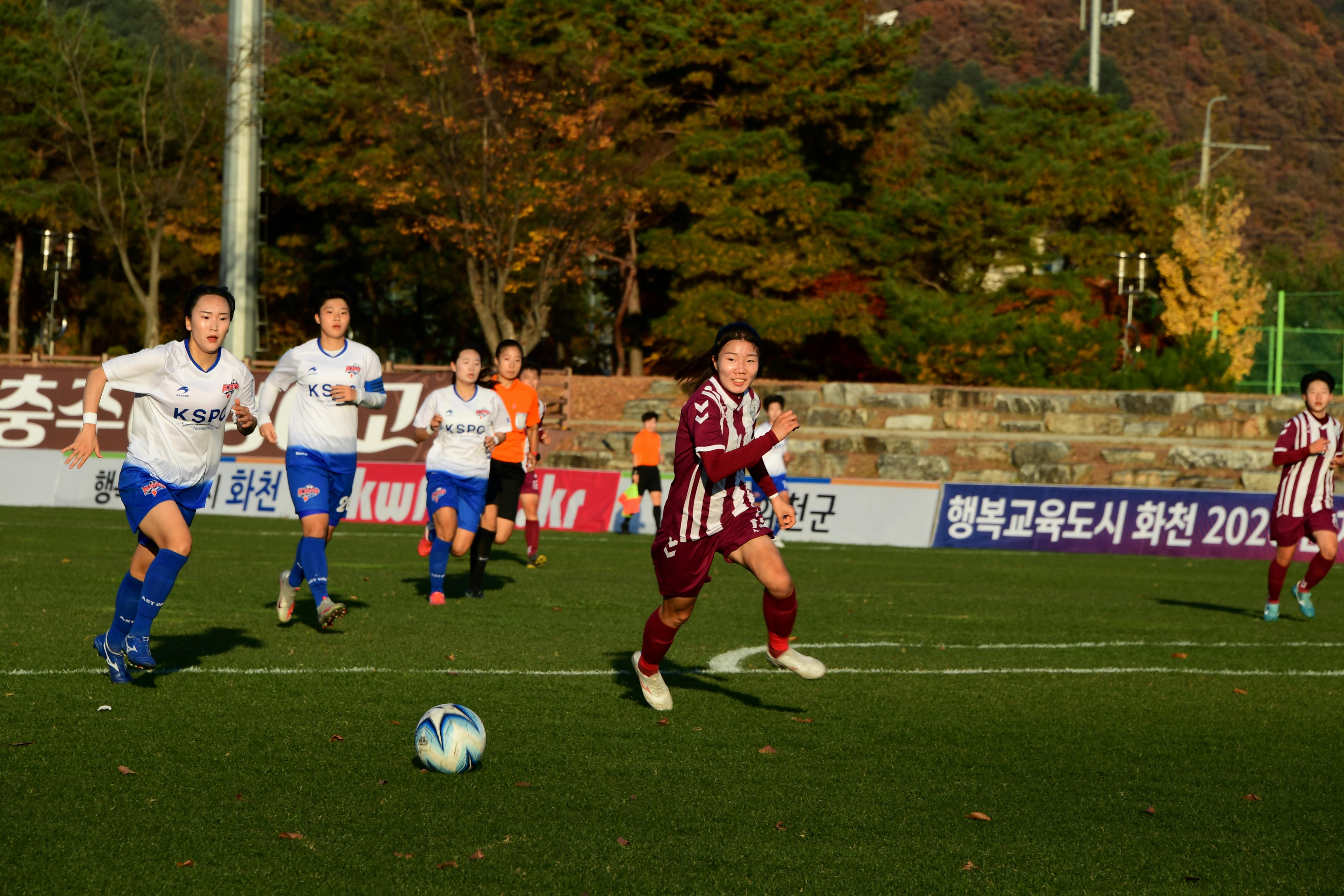 2020 춘계 한국여자축구 연맹전 결승전 시상식 의 사진