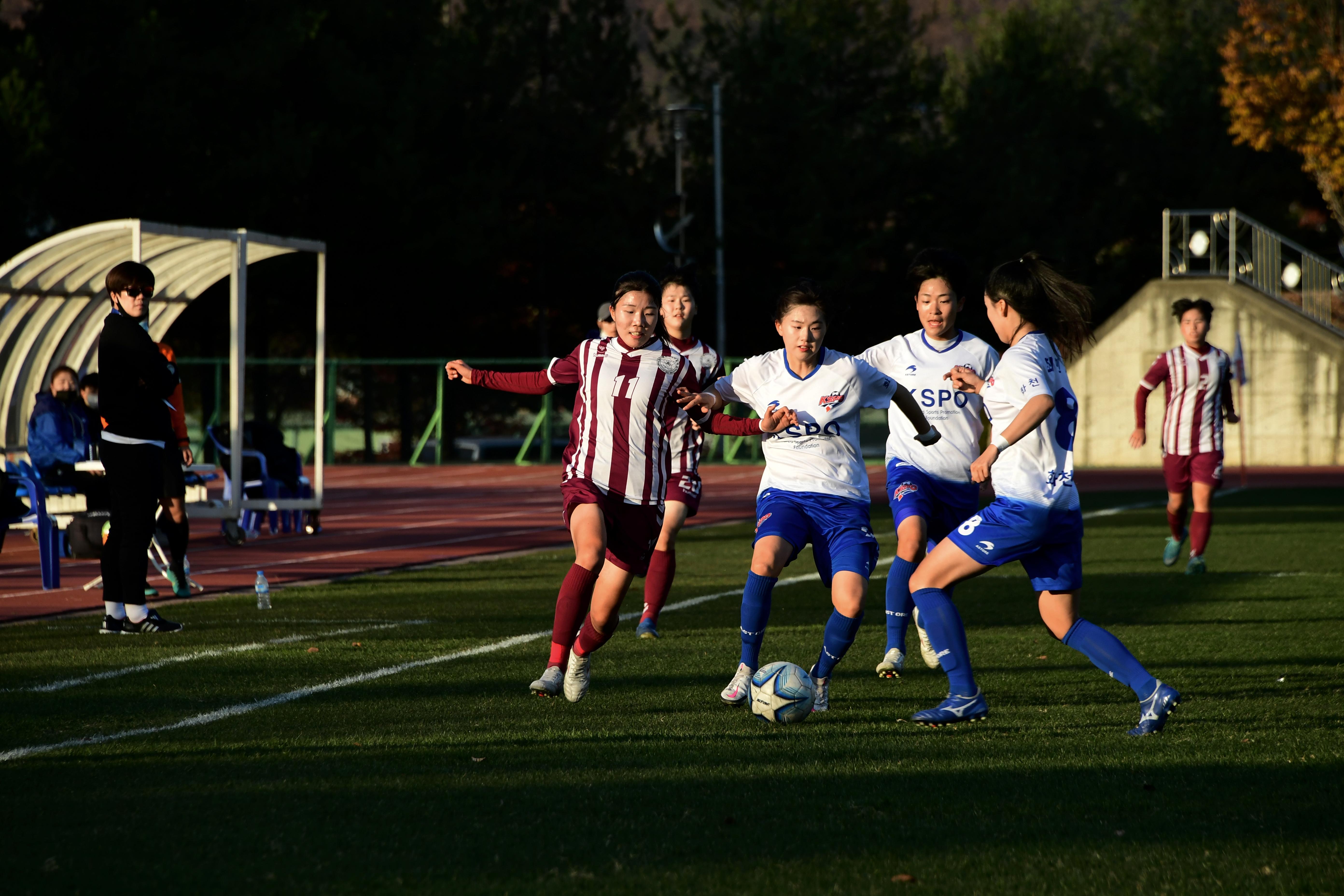 2020 춘계 한국여자축구 연맹전 결승전 시상식 의 사진