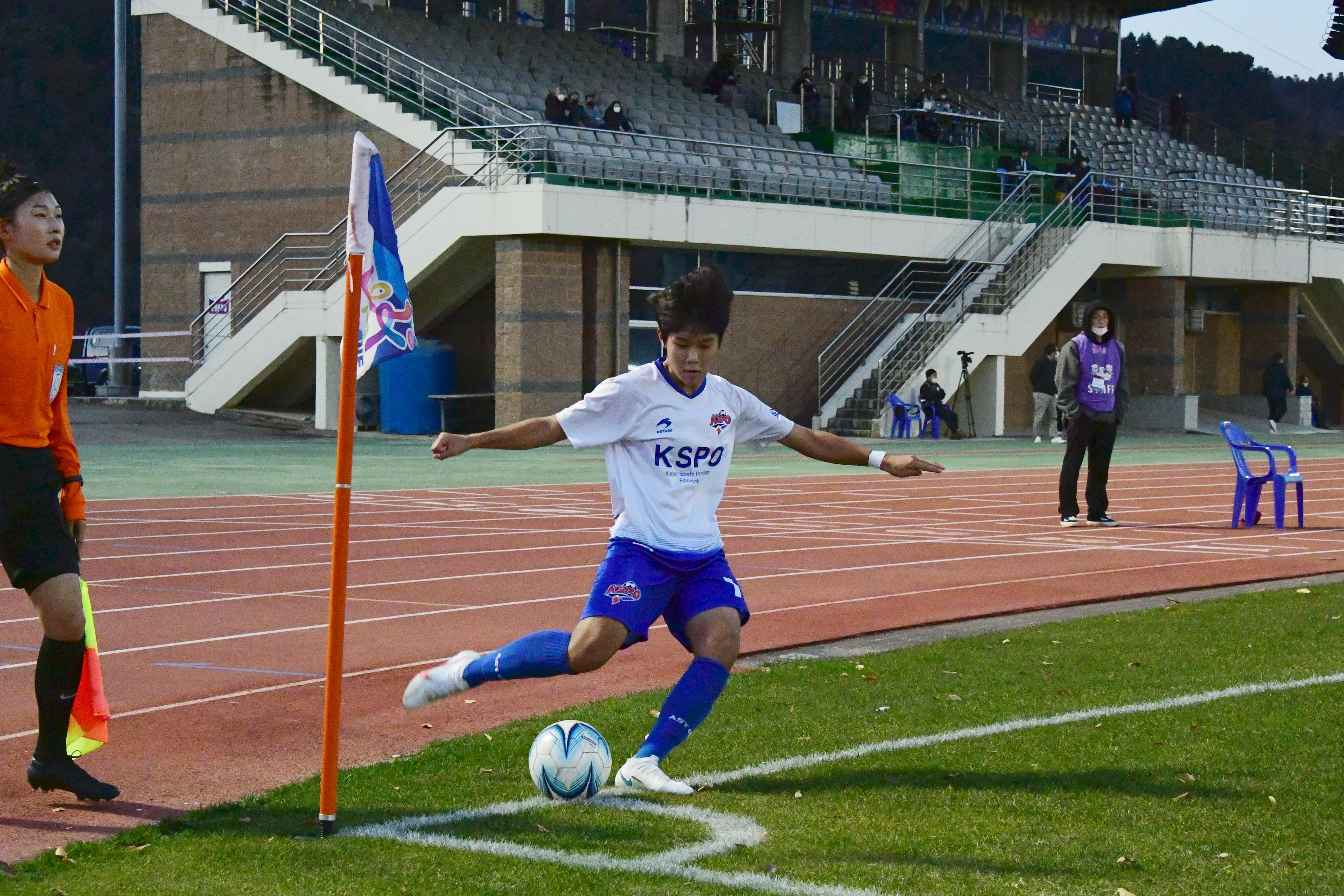 2020 춘계 한국여자축구 연맹전 결승전 시상식 의 사진