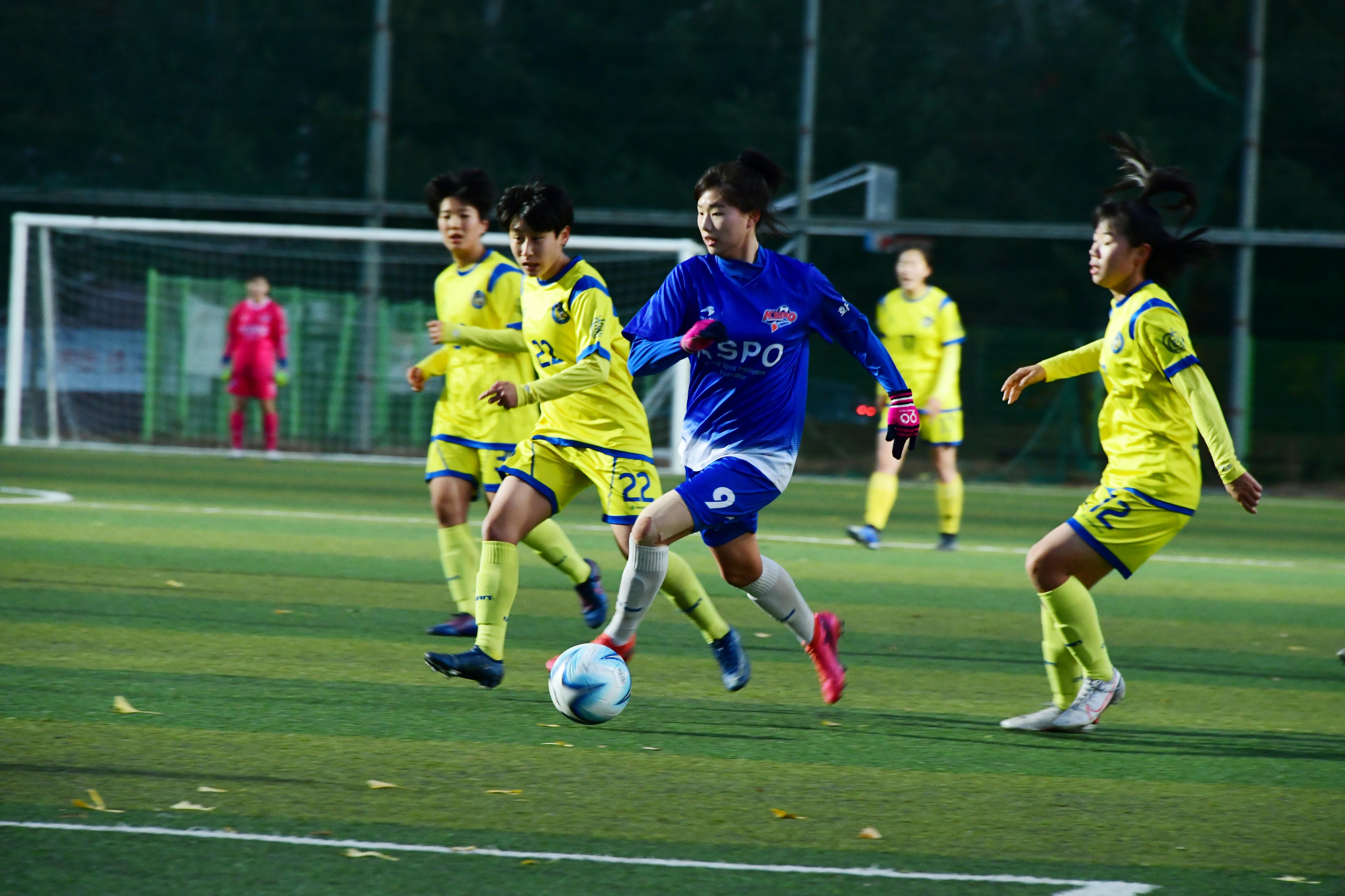 2020 추계 한국여자축구연맹전 의 사진