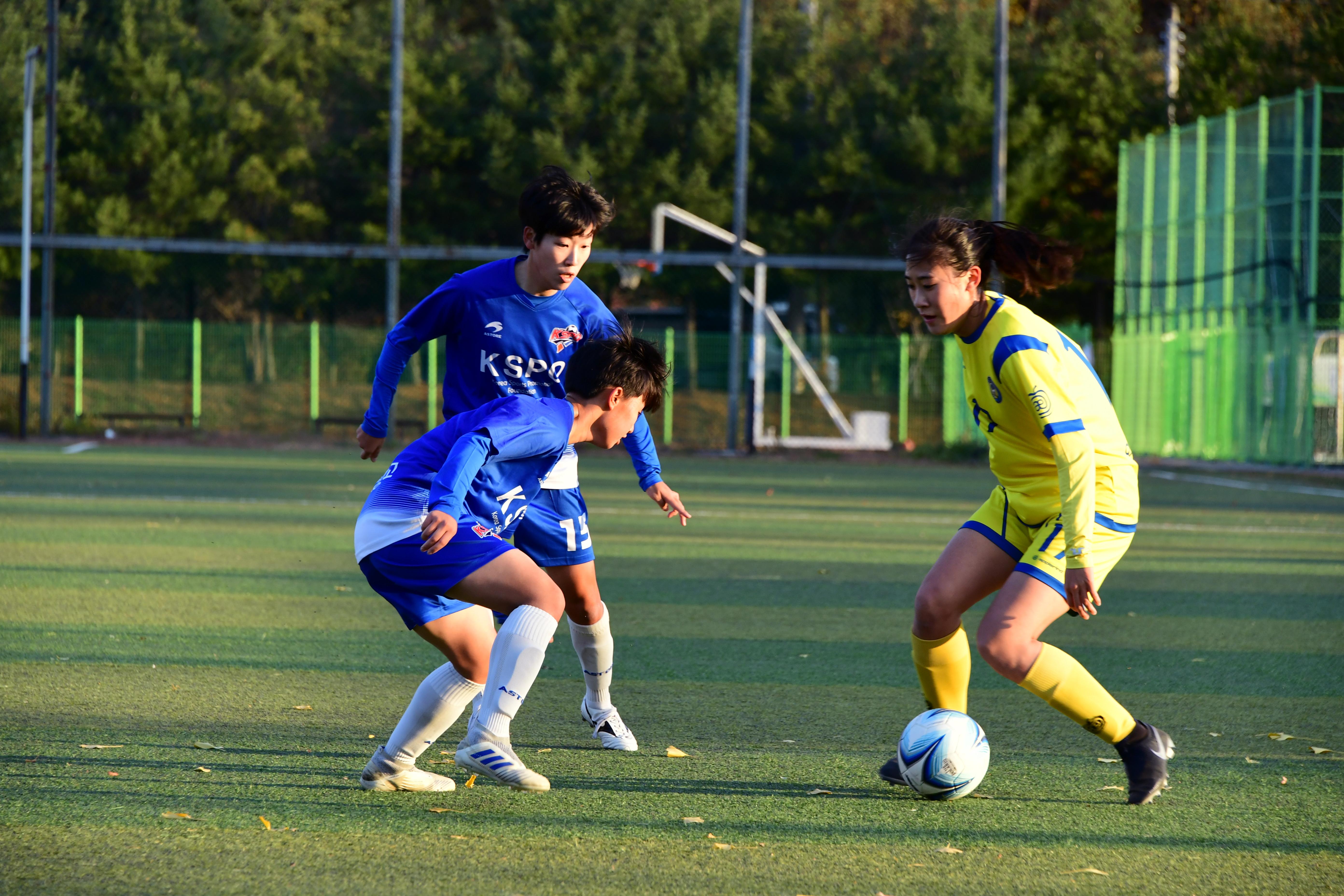 2020 추계 한국여자축구연맹전 의 사진