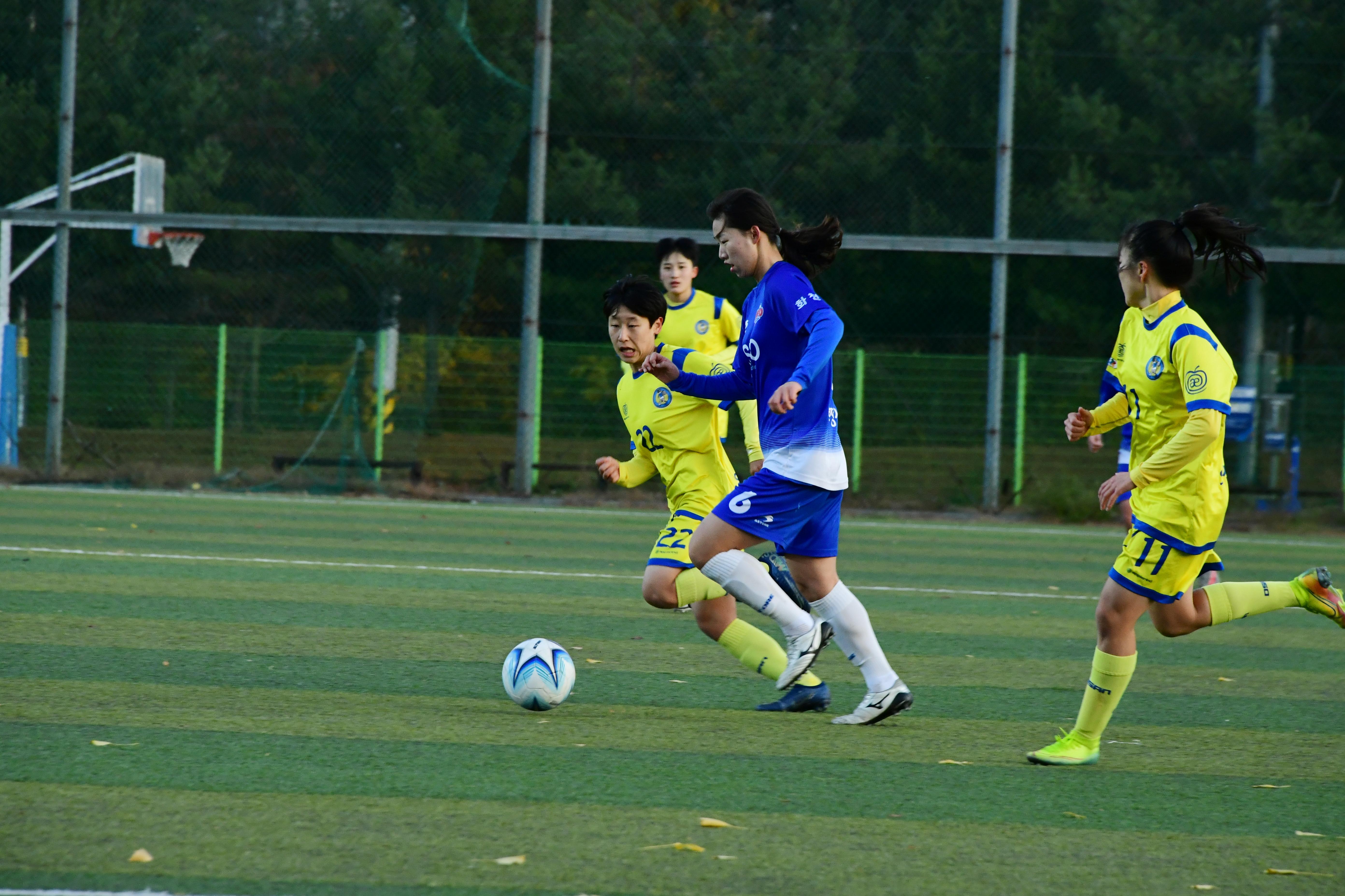 2020 추계 한국여자축구연맹전 의 사진