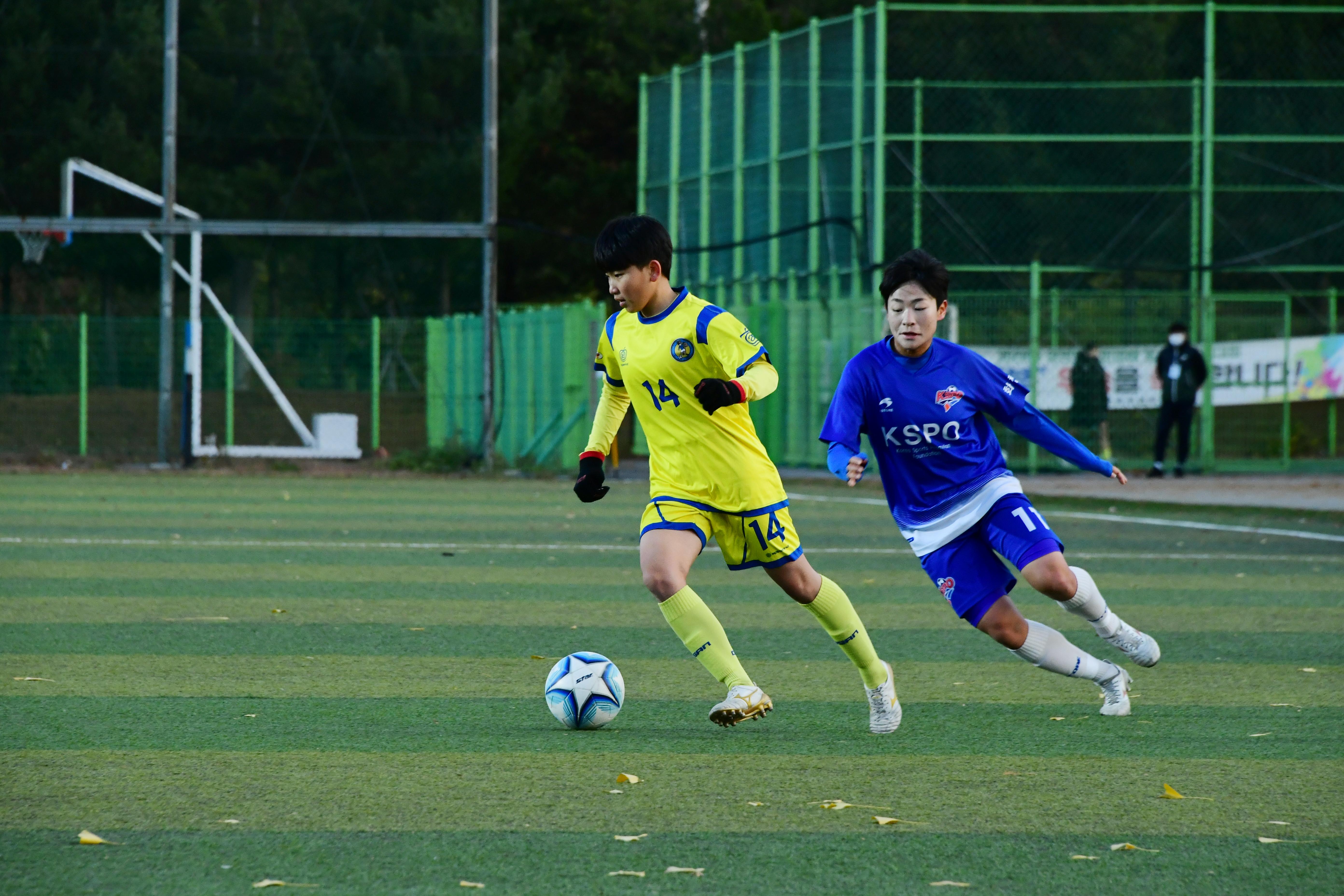 2020 추계 한국여자축구연맹전 의 사진