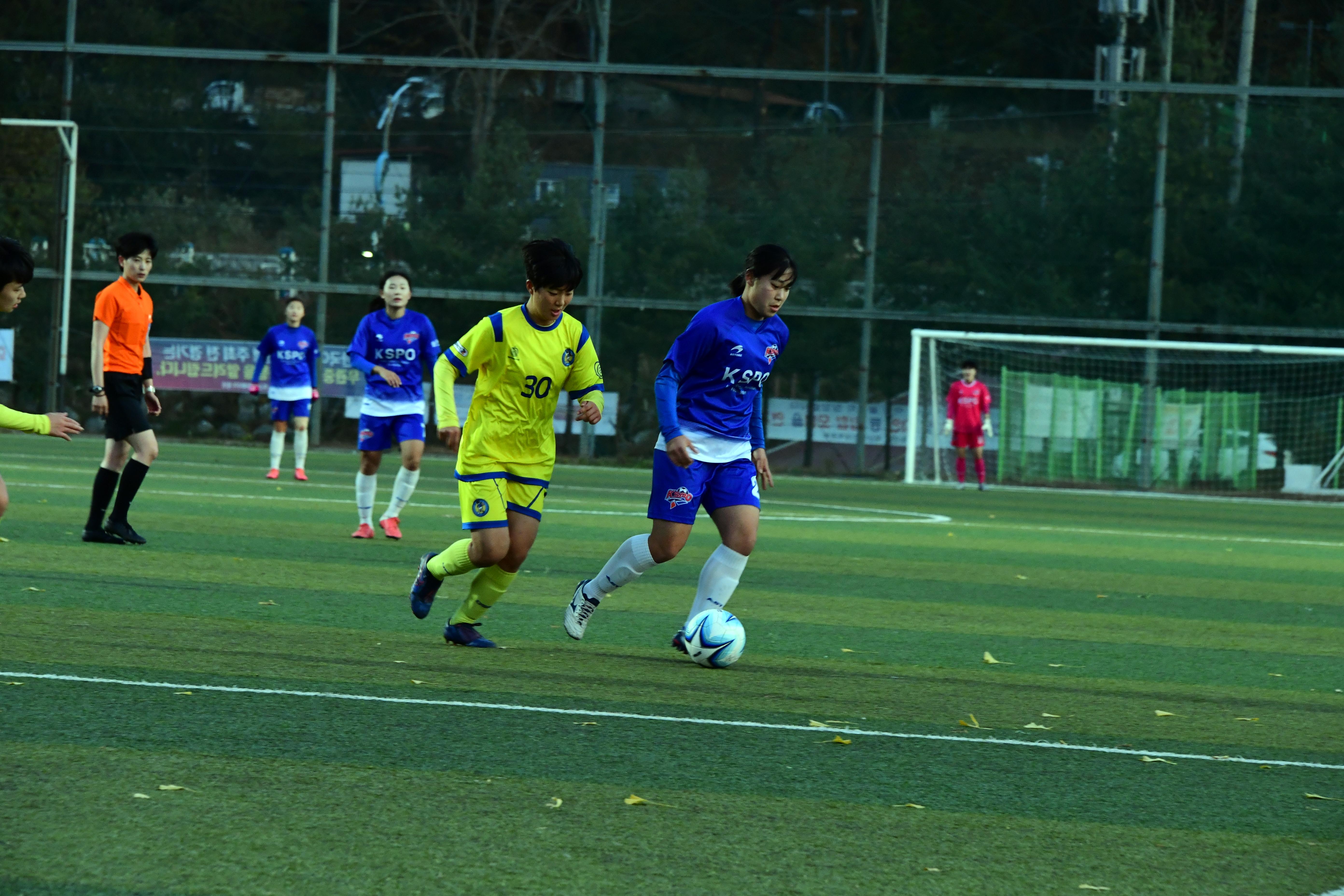 2020 추계 한국여자축구연맹전 의 사진