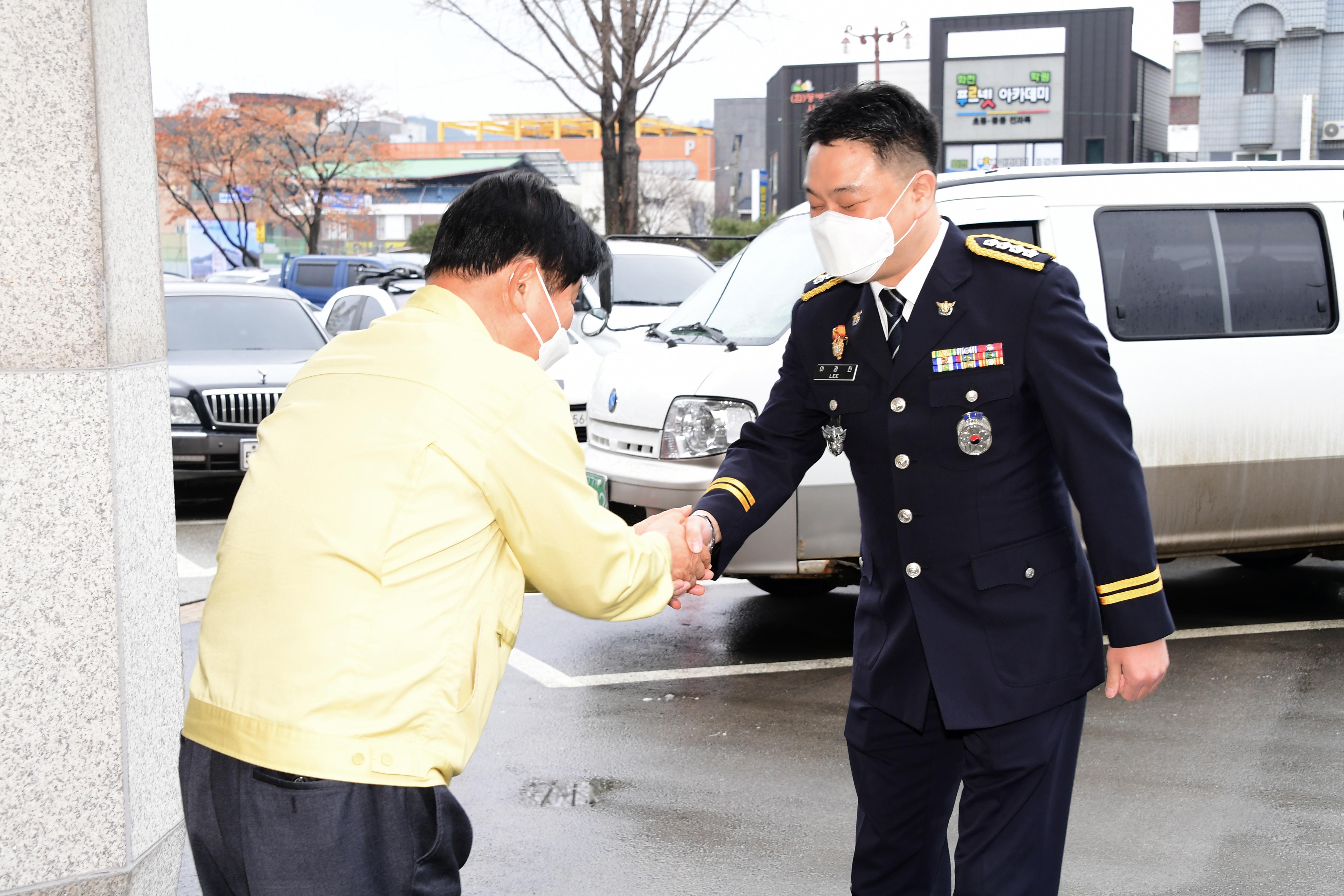 2021 이광진 화천경찰서장 초두방문 의 사진