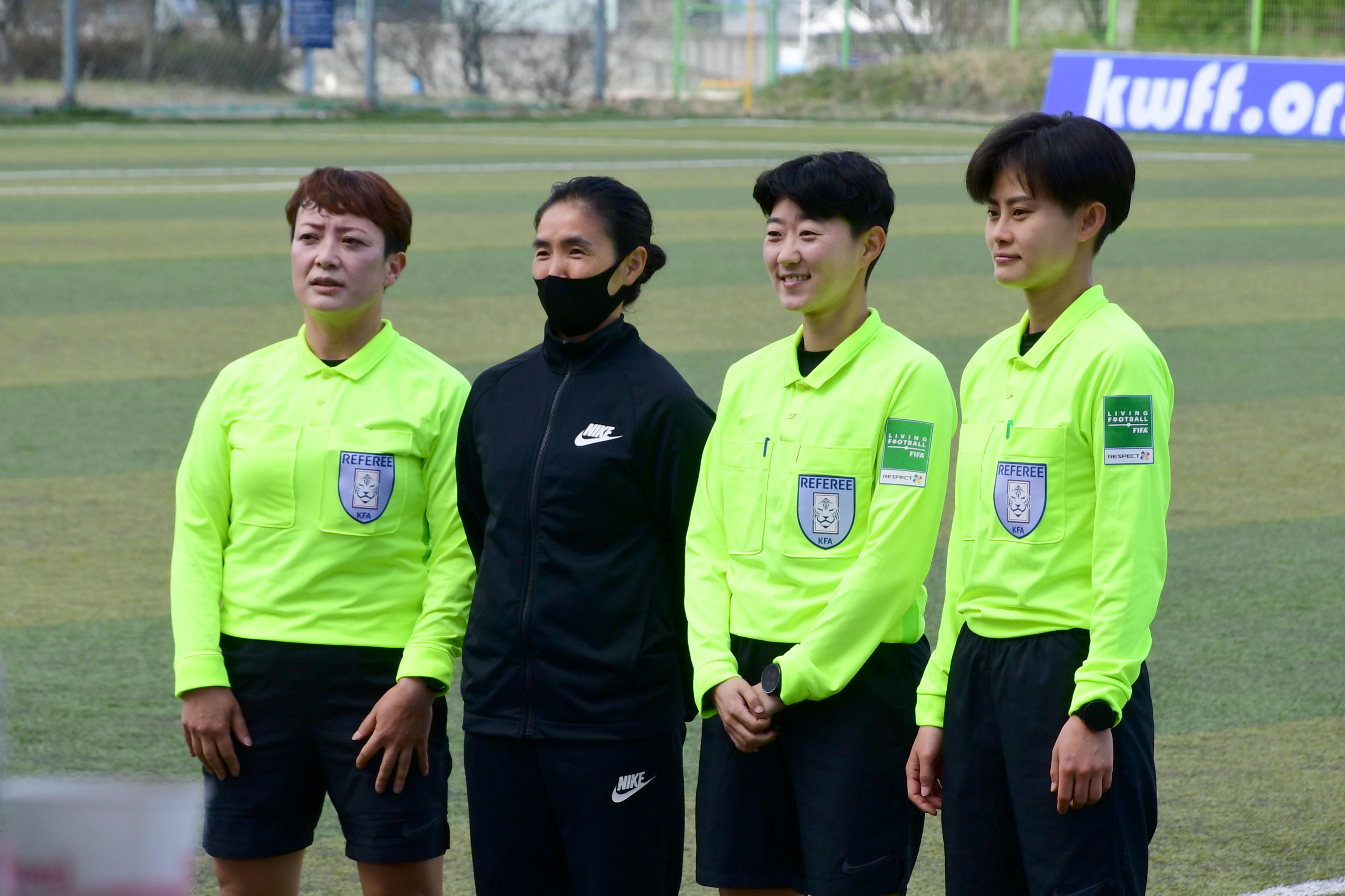 2021 한국여자축구연맹전 의 사진