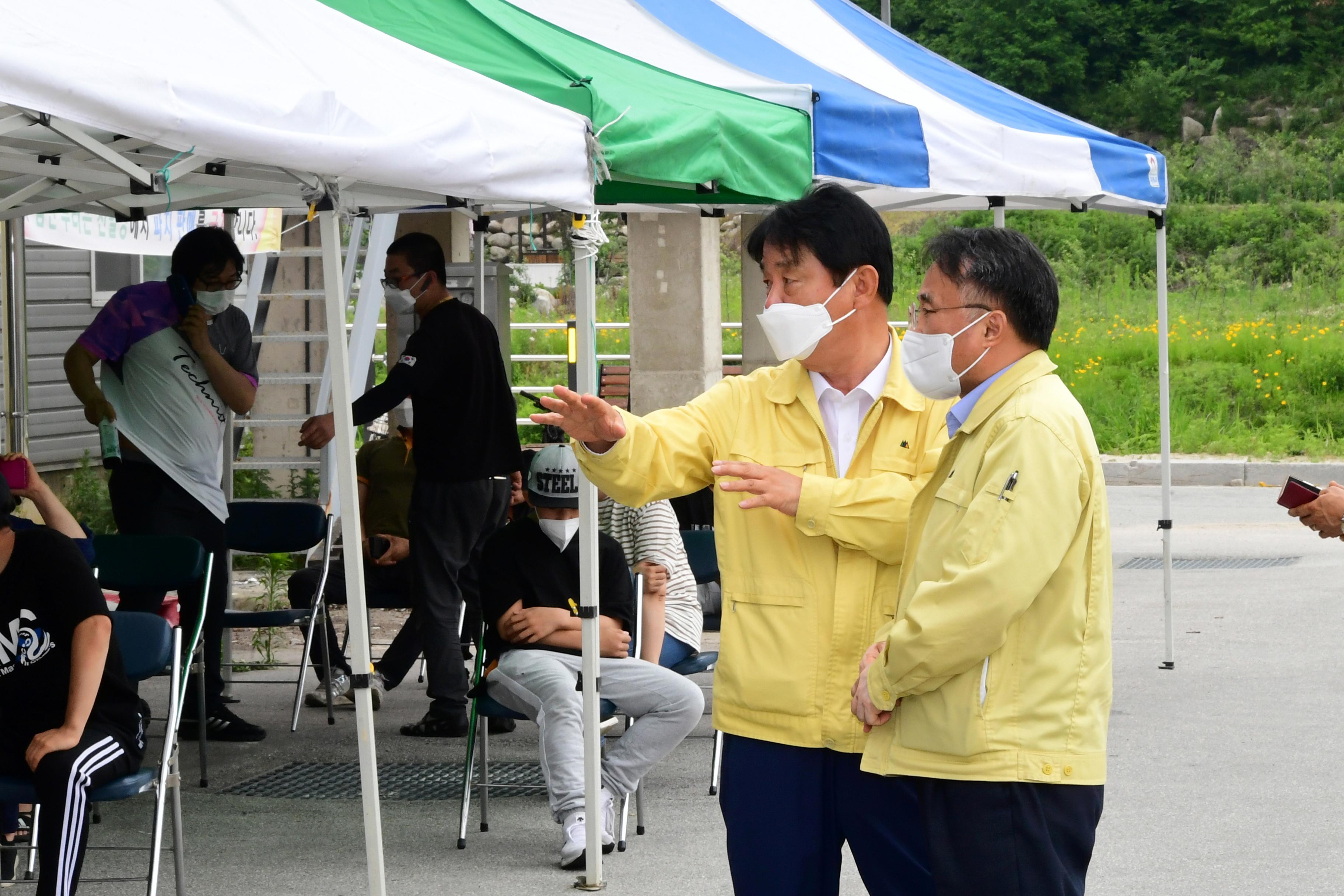 2021 화천군 코로나19 확진자 발생에 따른 전수검사 사창리 의 사진