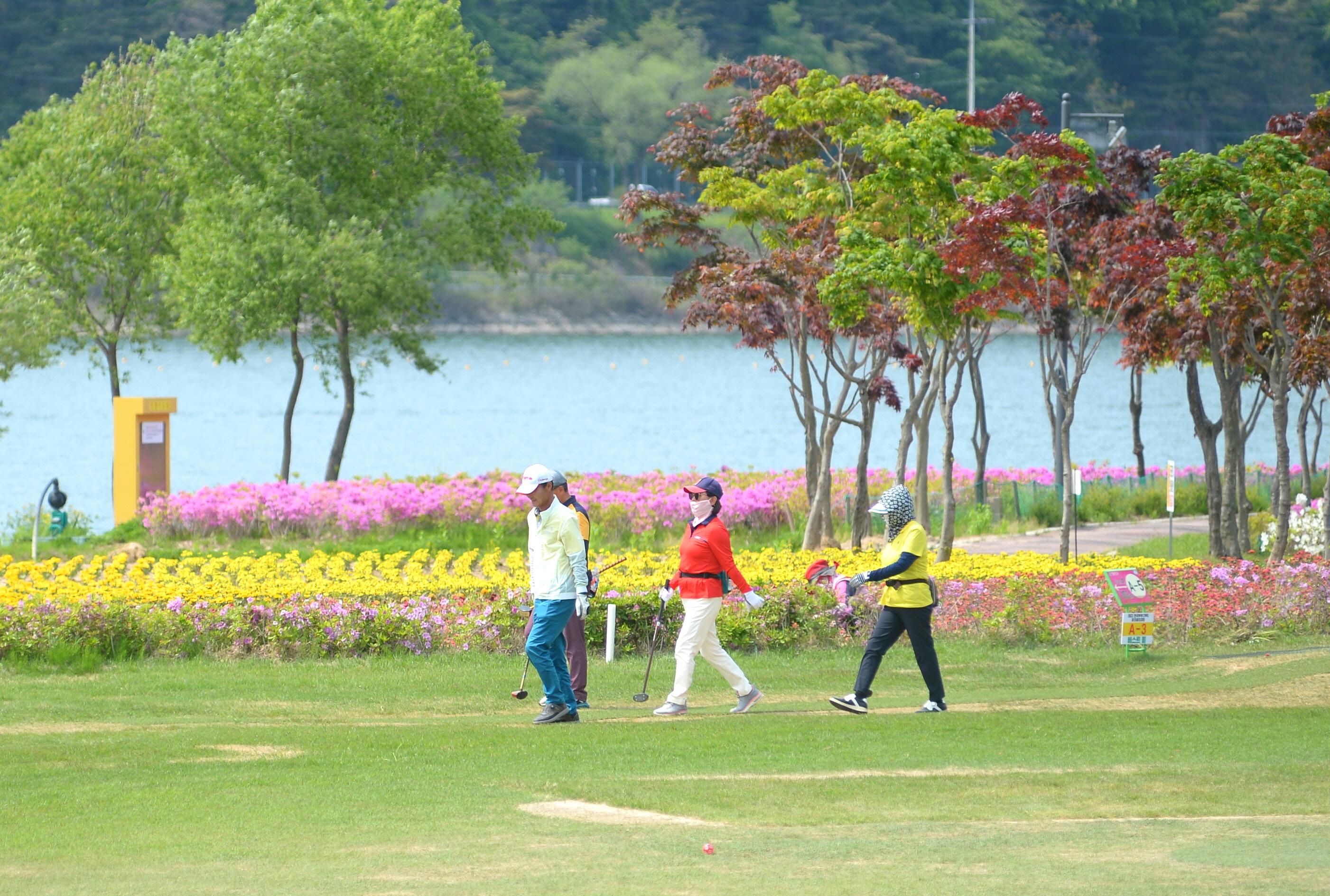 2023 산천어파크골프장 의 사진