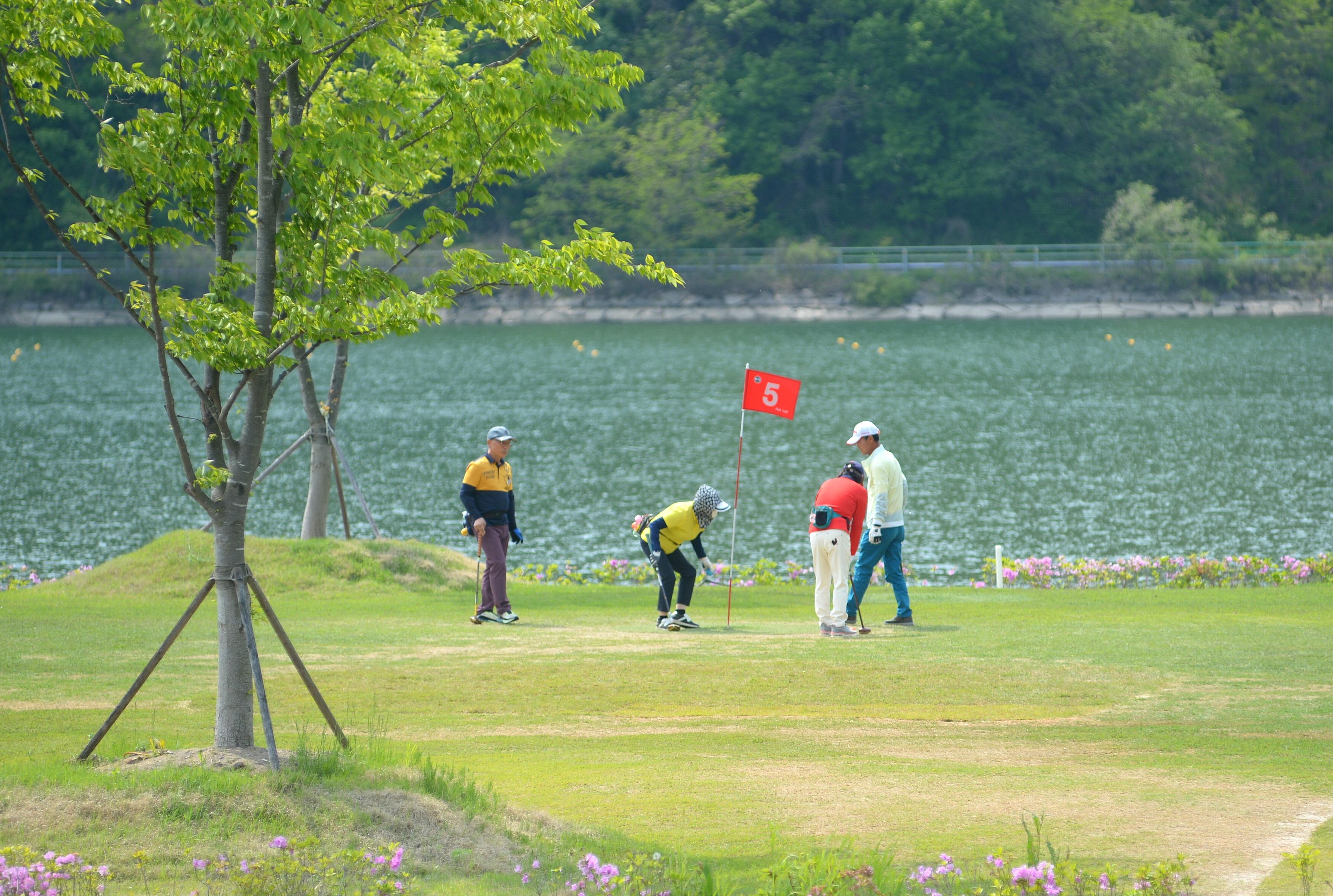 2023 산천어파크골프장 의 사진