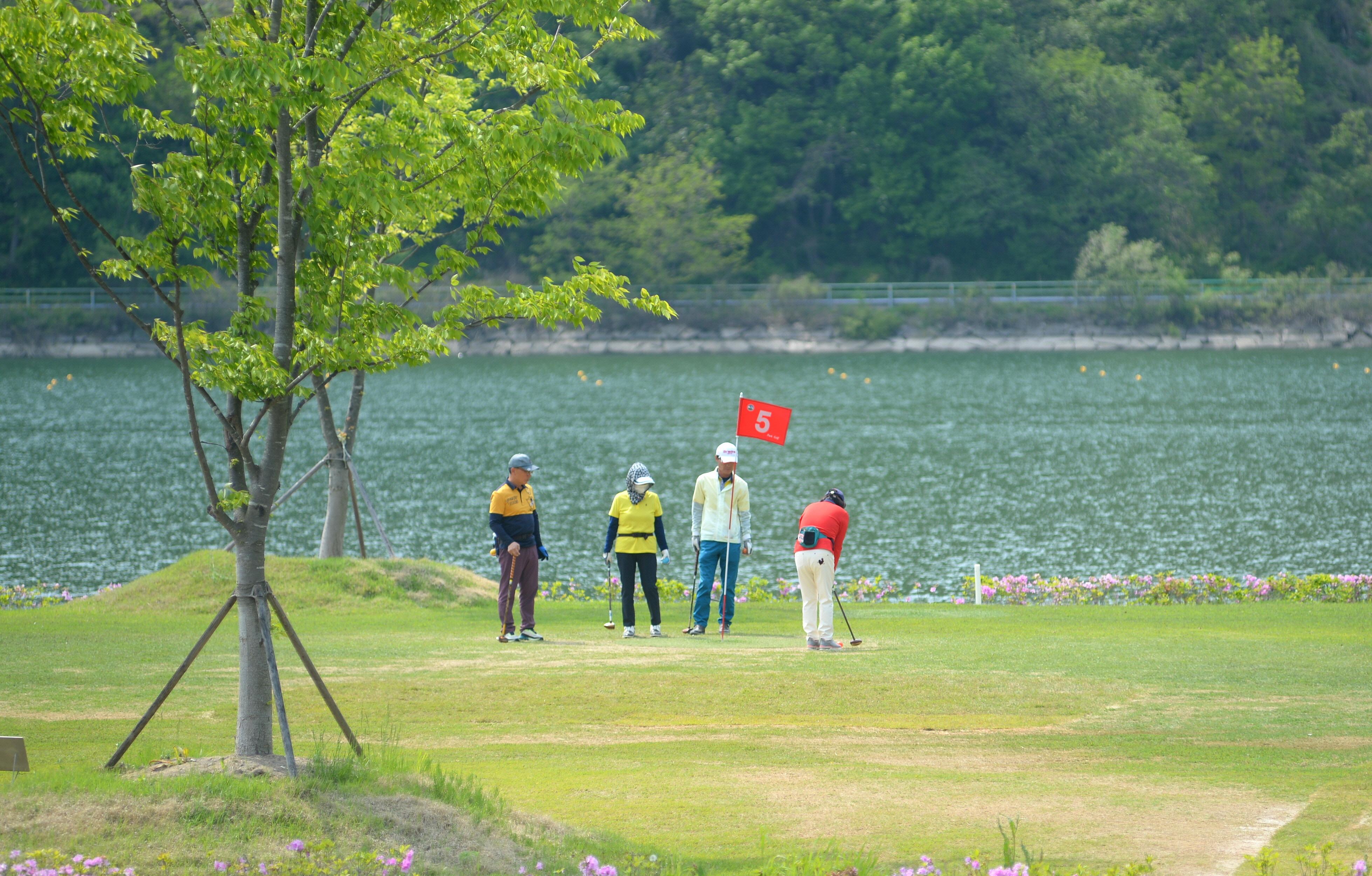 2023 산천어파크골프장 의 사진