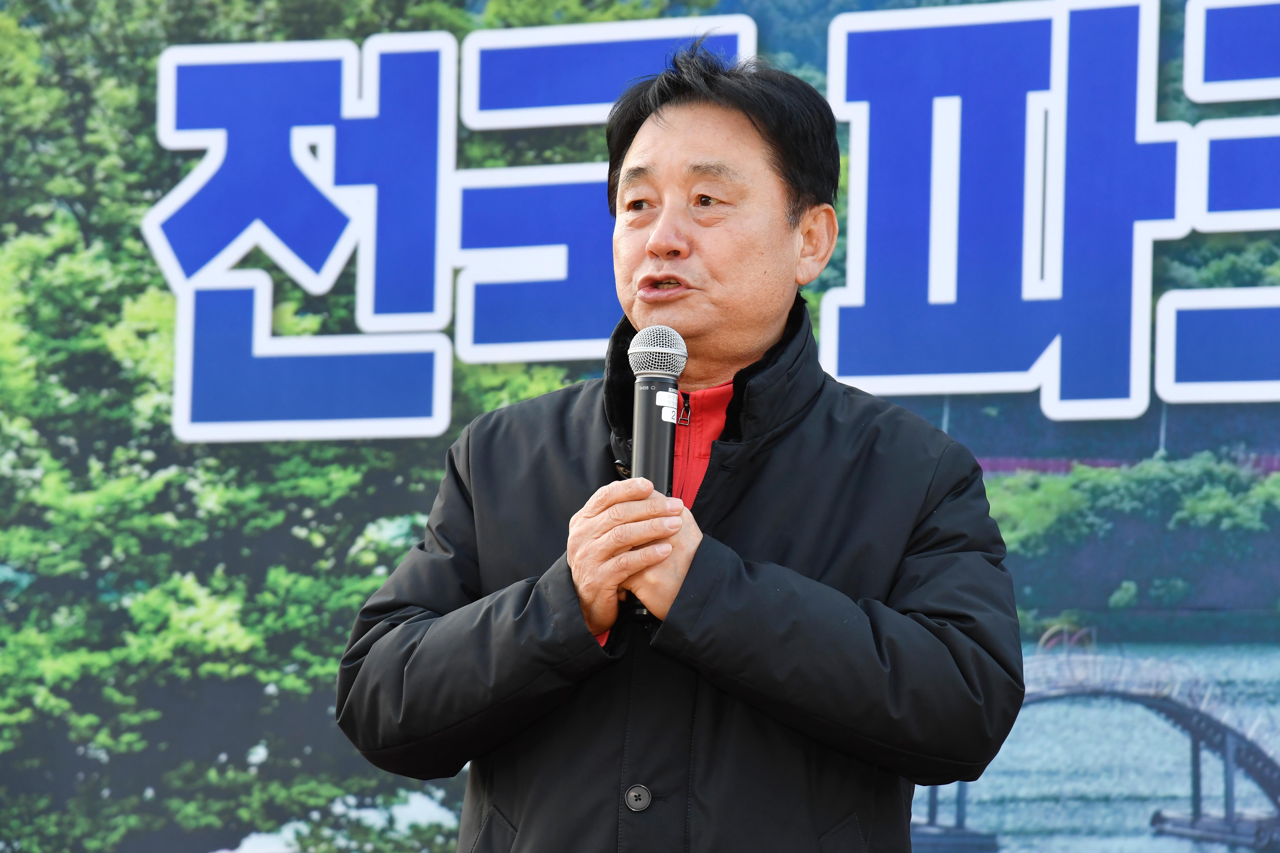 2025시즌오픈전국파크골프대회 시상식 의 사진