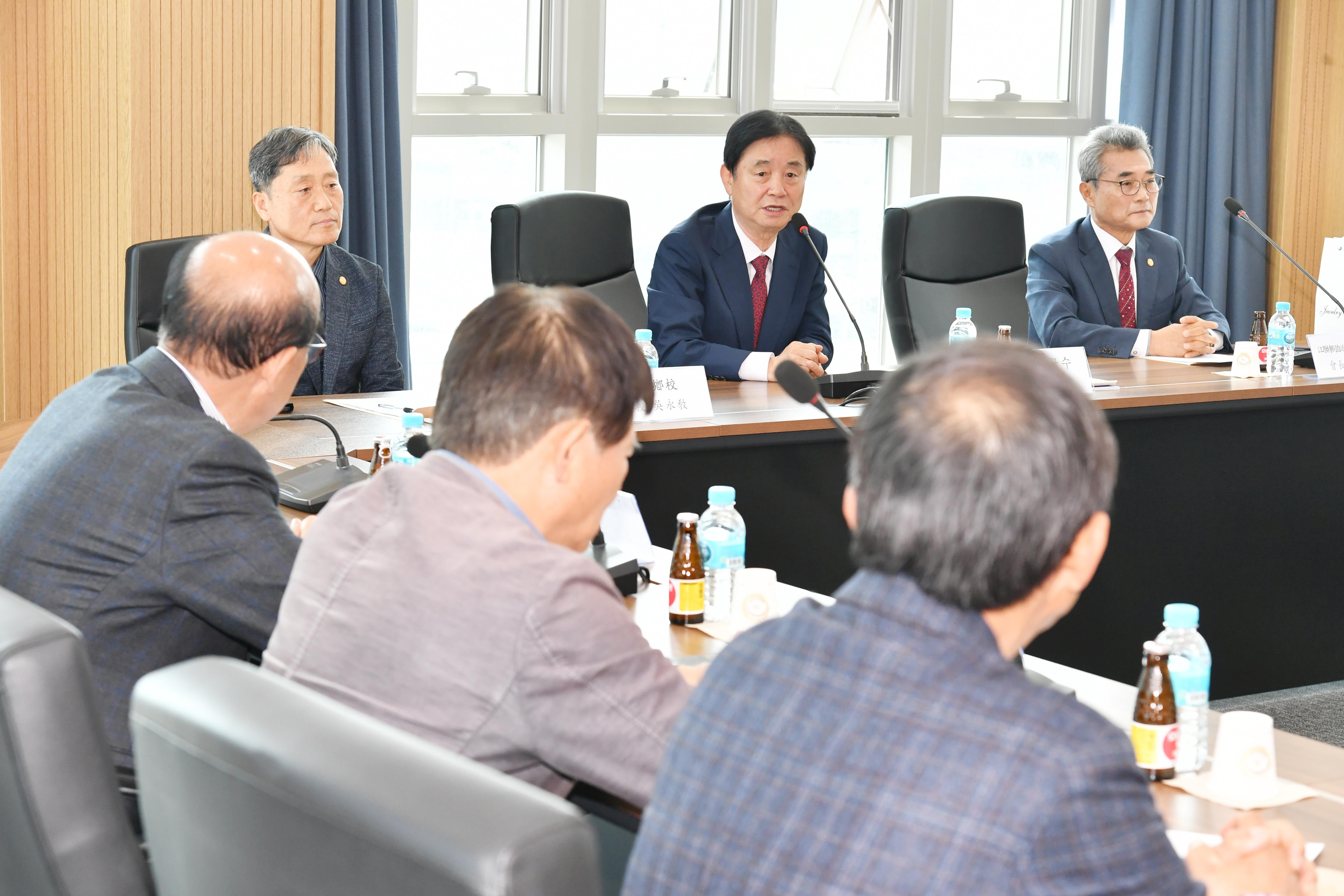 강원특별자치도 향교 전교협의회 사진