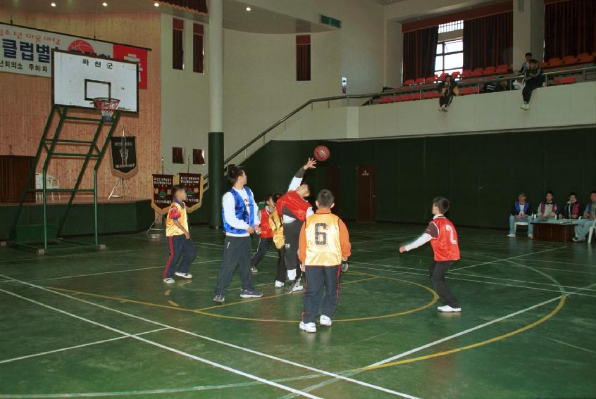 청소년클럽별 농구대회 의 사진