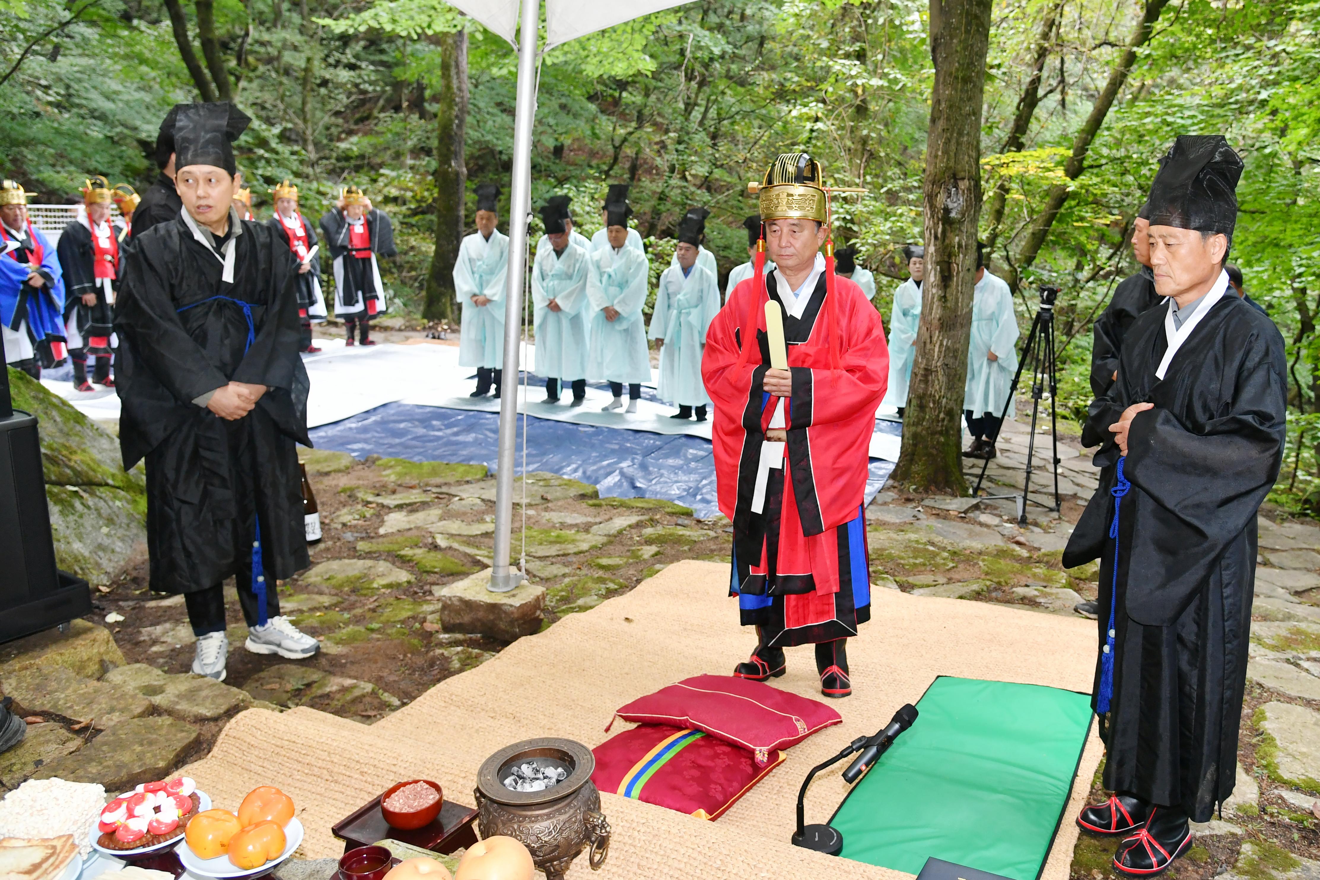 제41회 용화산신제 의 사진