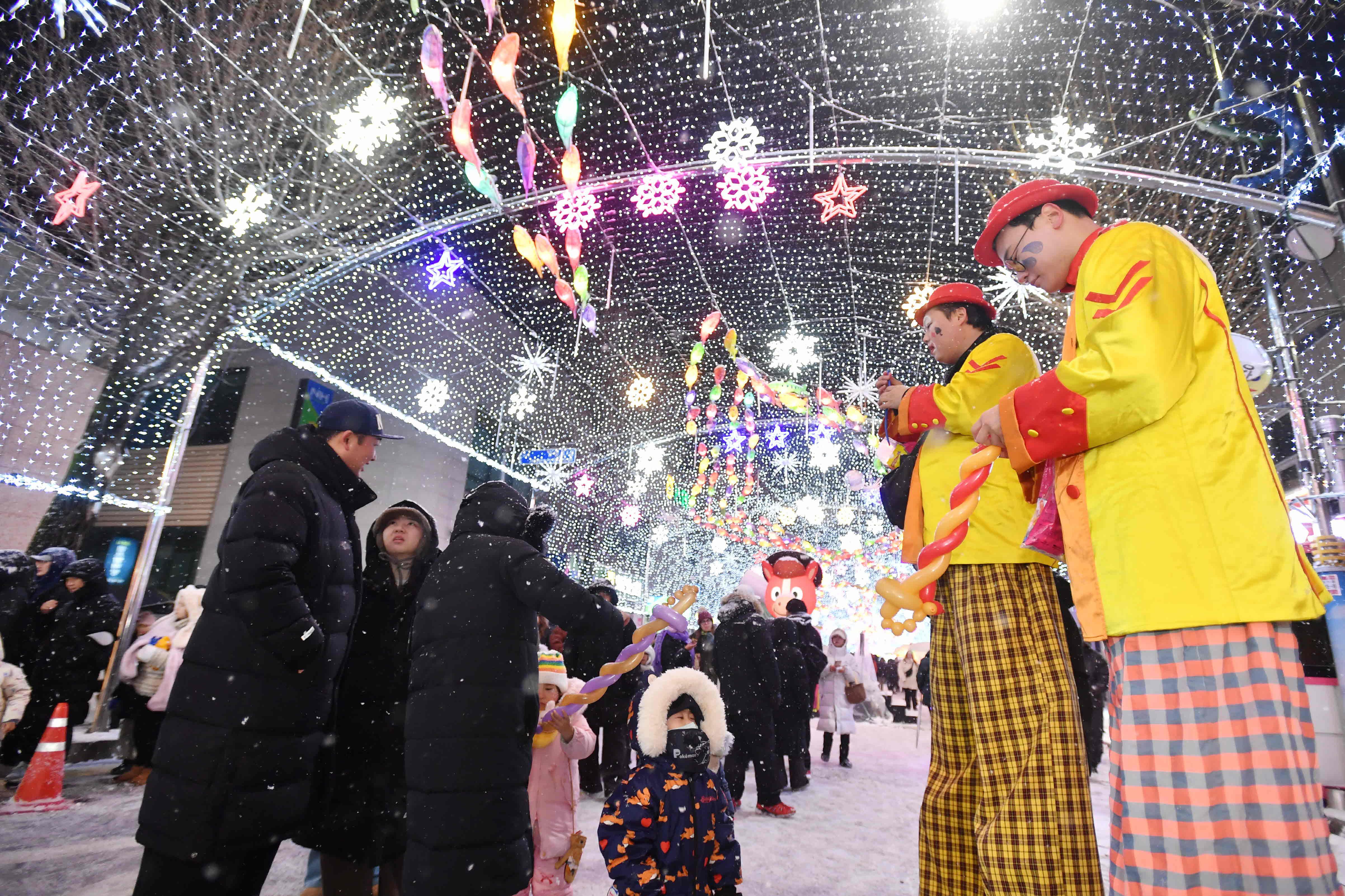 2026화천산천어축제_선등거리페스티벌 의 사진