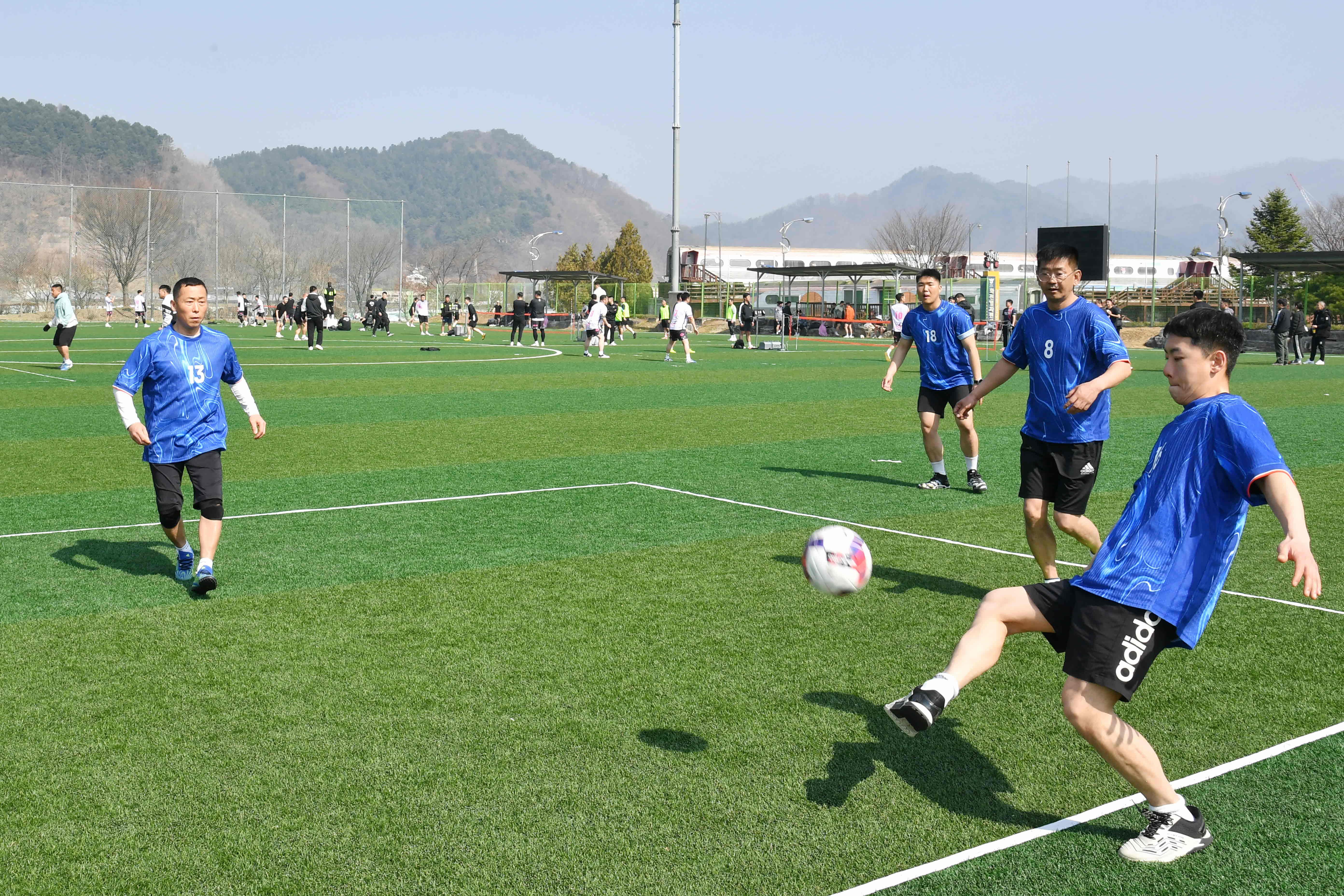 제17회 화천군수기 족구대회 의 사진
