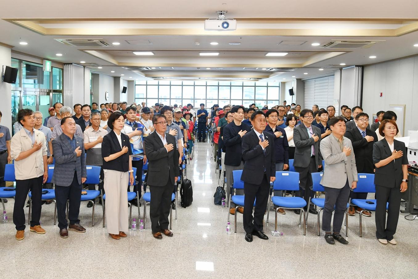 화천역 역세권개발 주민설명회 사진