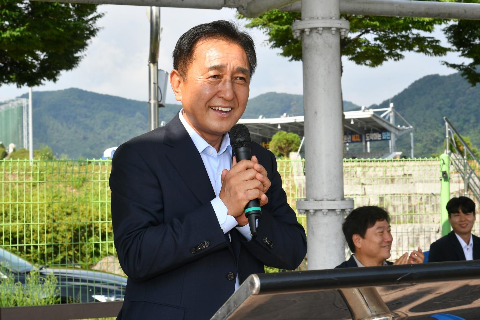 제25회 화천군수기 축구대회 의 사진