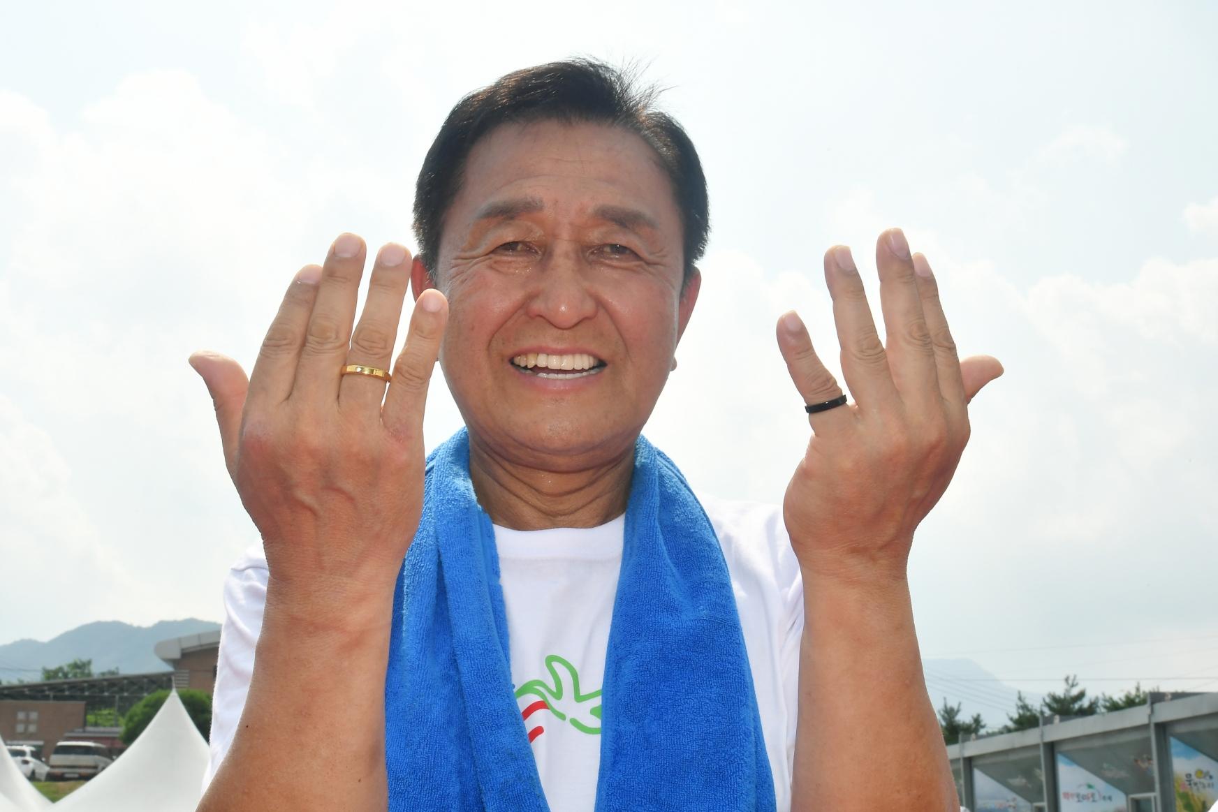 2026화천토마토축제_황금반지를 찾아라 의 사진