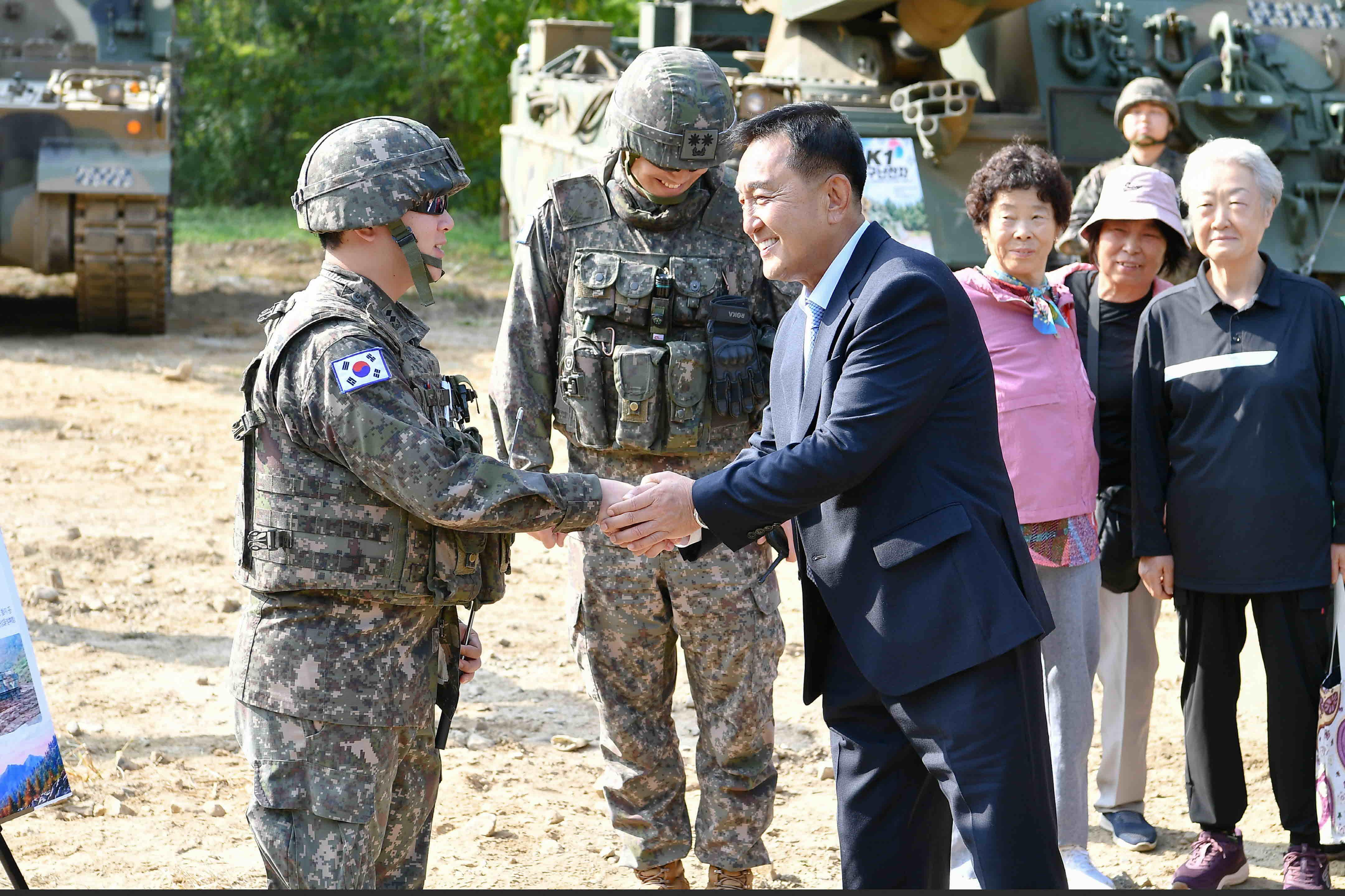 7사단 포사격 참관 의 사진