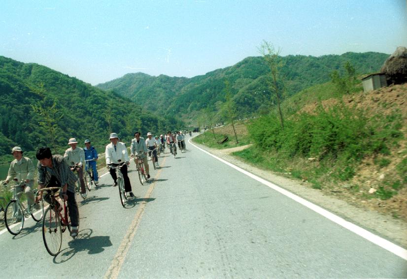 통일촉진자전거대행진 의 사진