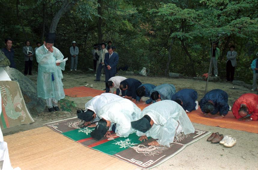 용화산신제 사진