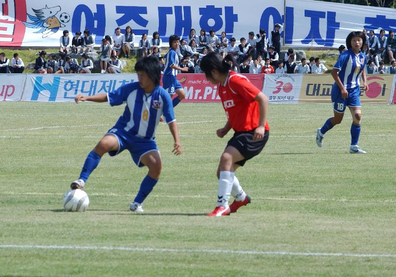2006추계 한국여자축구연맹전 및 조인식 의 사진