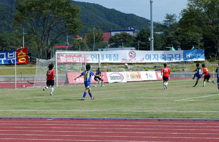 2006추계 한국여자축구연맹전 및 조인식 의 사진