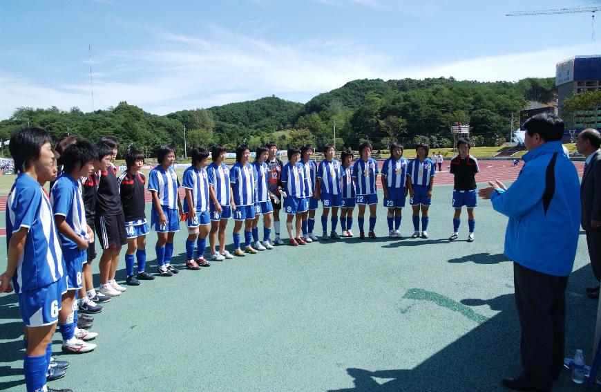 2006추계 한국여자축구연맹전 및 조인식 의 사진