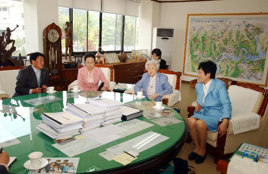 이연숙 前장관,걸스카우트총제 접견 의 사진