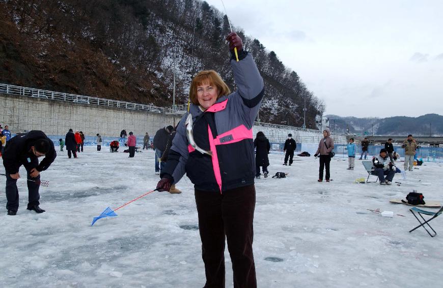 미8군 사령관 접견(산천어축제 방문) 의 사진