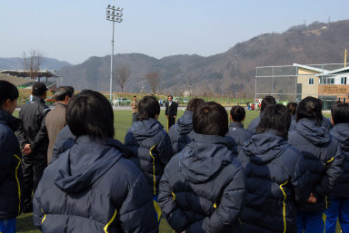 화천정보산업고등학교 여자축구부 시축식 의 사진