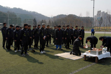 화천정보산업고등학교 여자축구부 시축식 의 사진