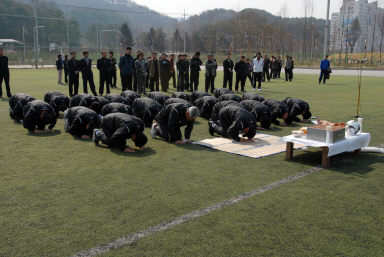 화천정보산업고등학교 여자축구부 시축식 의 사진