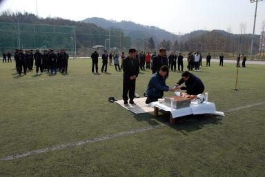 화천정보산업고등학교 여자축구부 시축식 의 사진