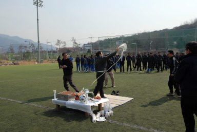 화천정보산업고등학교 여자축구부 시축식 의 사진