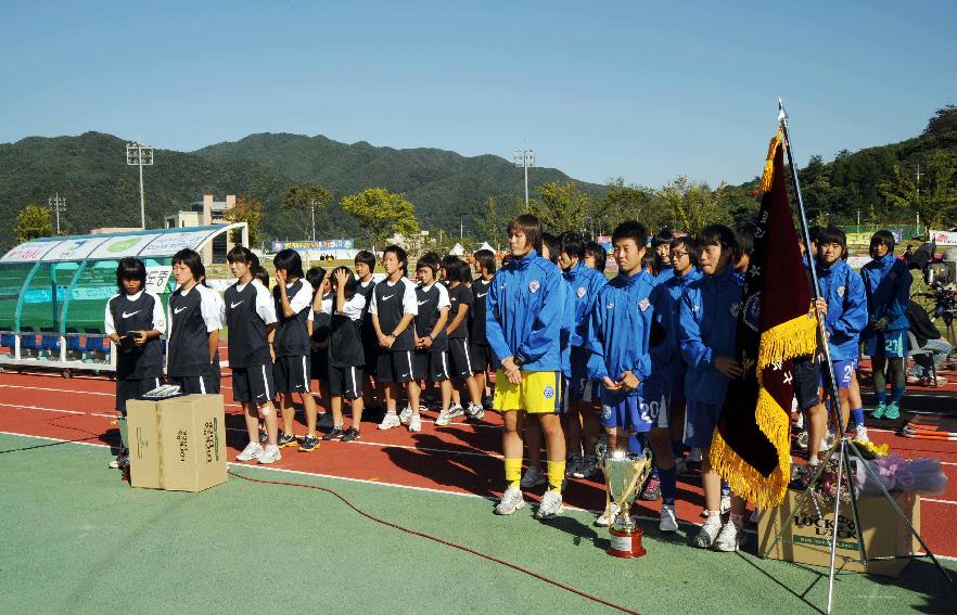 제7회 추계한국여자축구대회 경기 의 사진