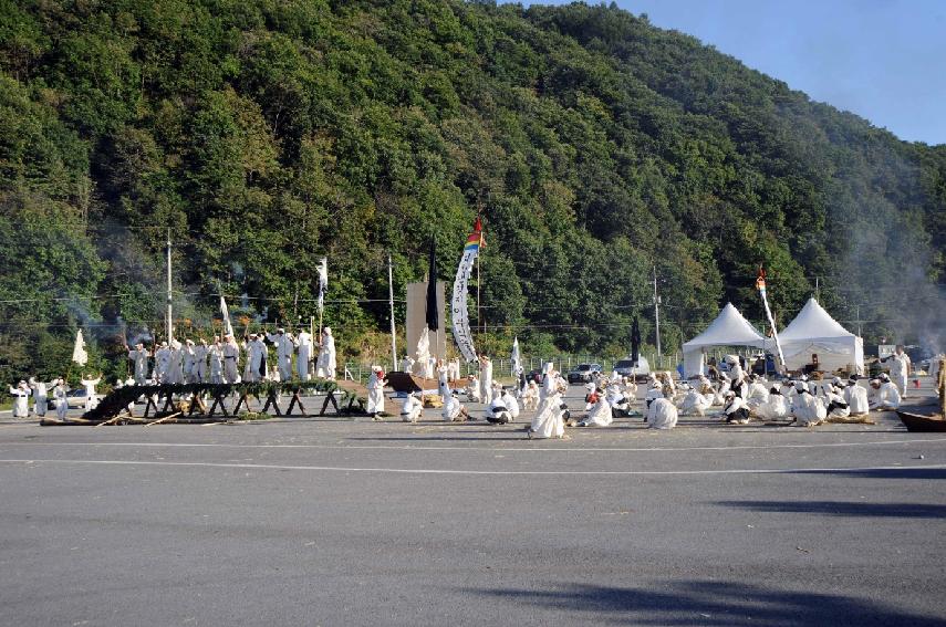 제49회 한국 민속예술축제 참가 시연회(냉경지어부식놀이) 의 사진