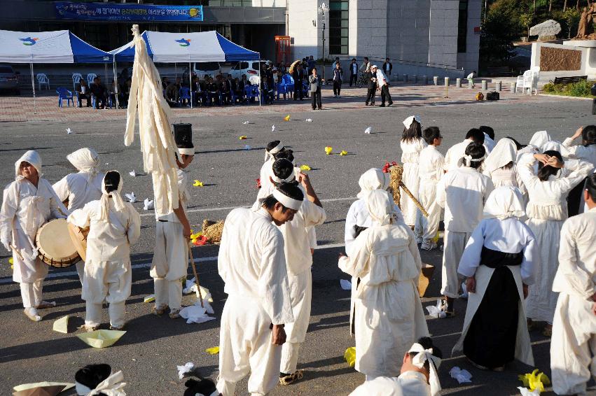 제49회 한국 민속예술축제 참가 시연회(냉경지어부식놀이) 의 사진