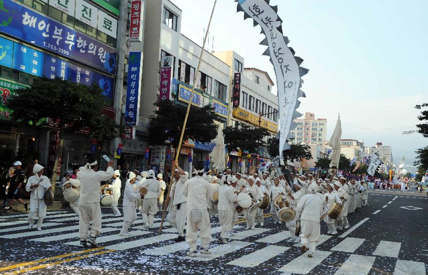 제49회 한국민속예술축제 길놀이 의 사진