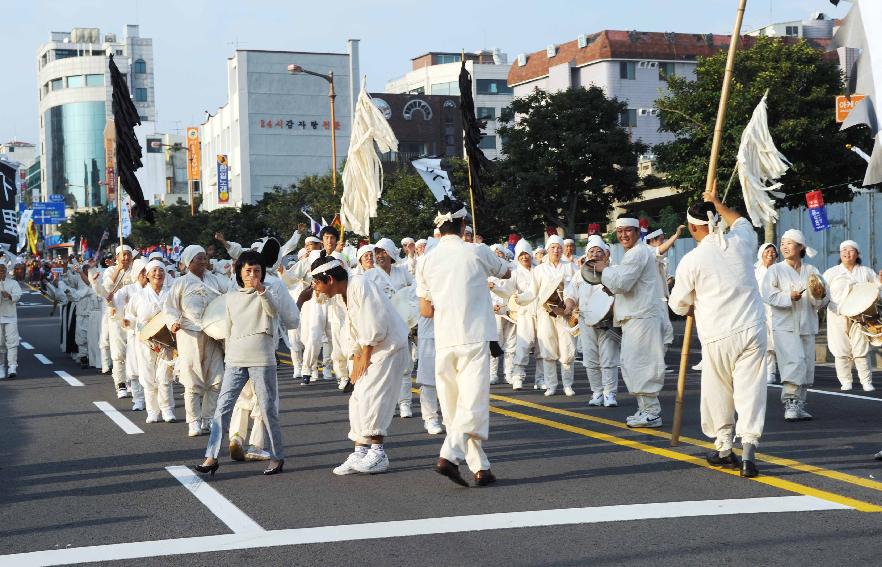 제49회 한국민속예술축제 길놀이 의 사진