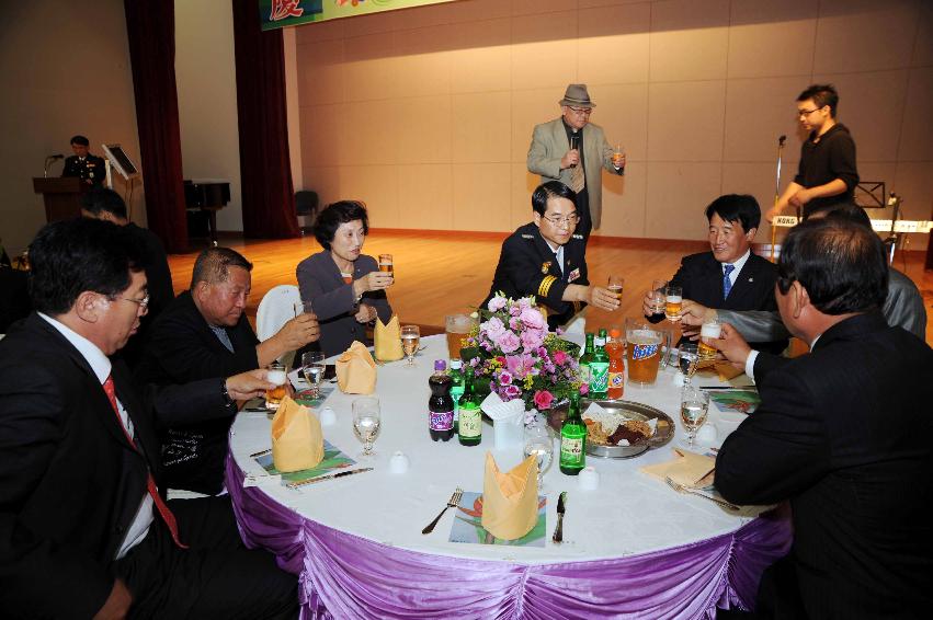 법질서확립 및 경제살리기 화천군민 음악회 의 사진