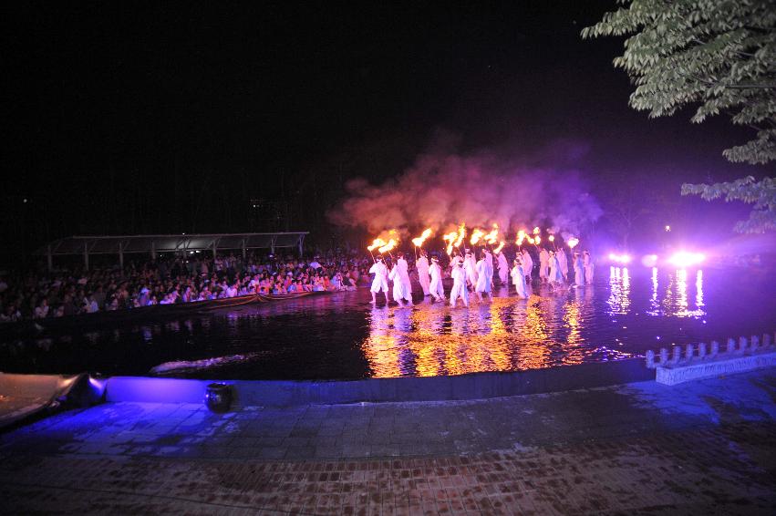 2009 쪽배축제 선포식 및 낭천별곡 공연 의 사진