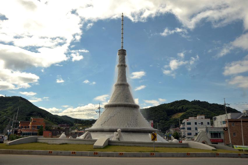 화천군 상징물 관광지(오거리탑,딴산,피니쉬타워) 의 사진